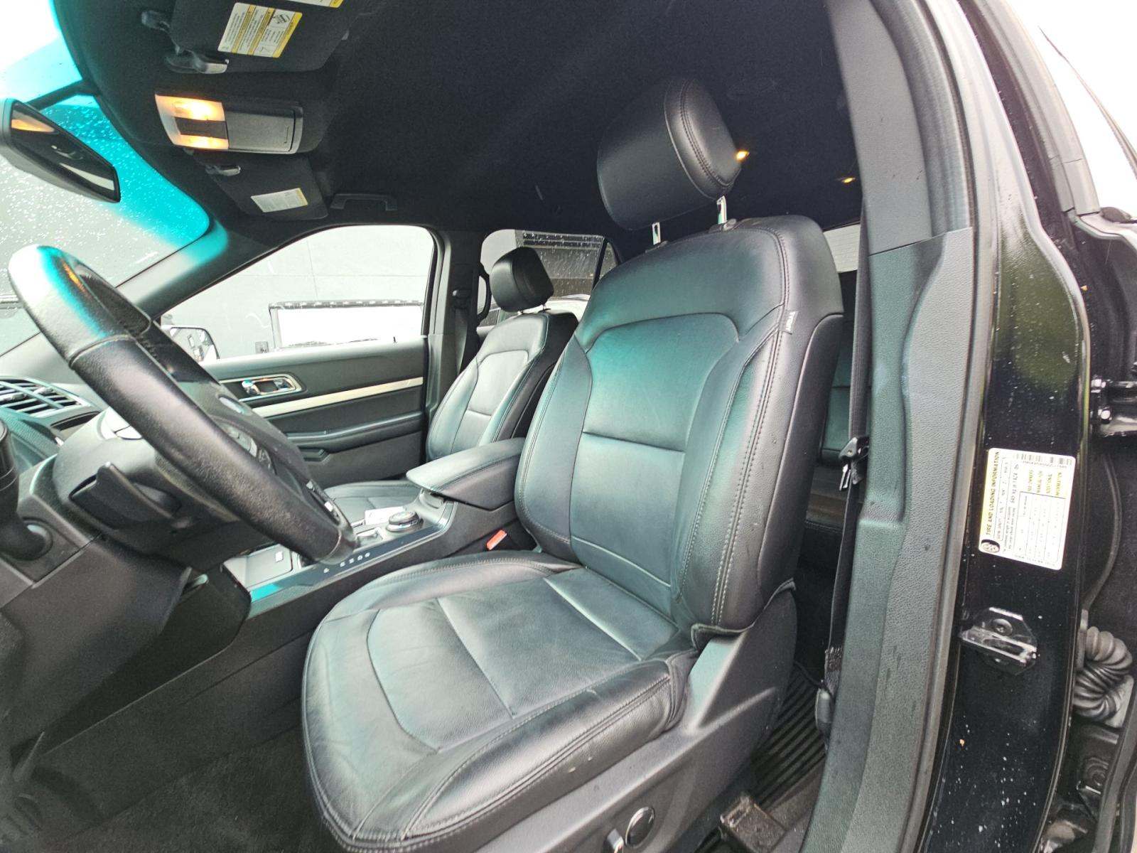 FORD EXPLORER - 6