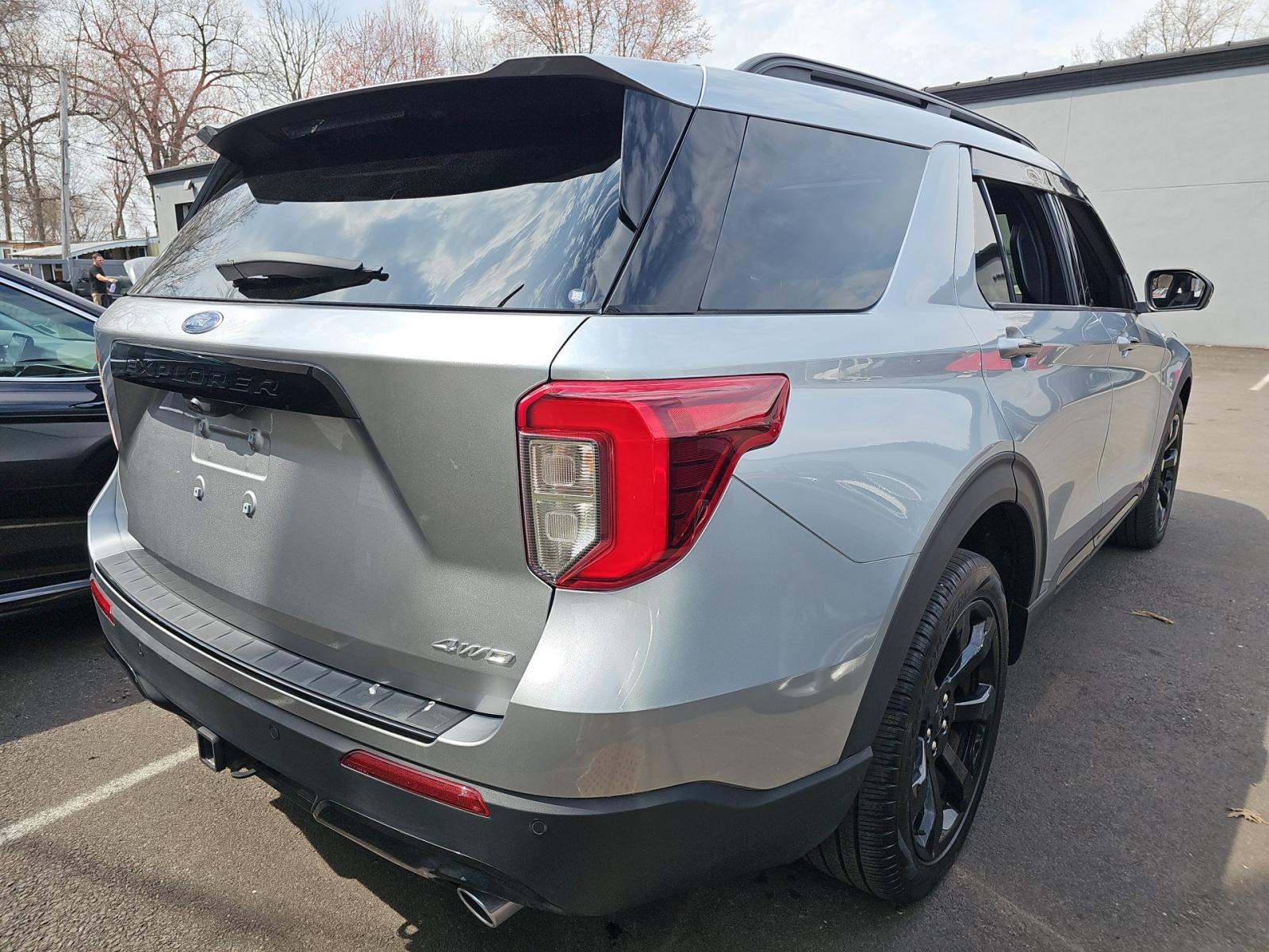 2023 Ford Explorer ST-Line AWD