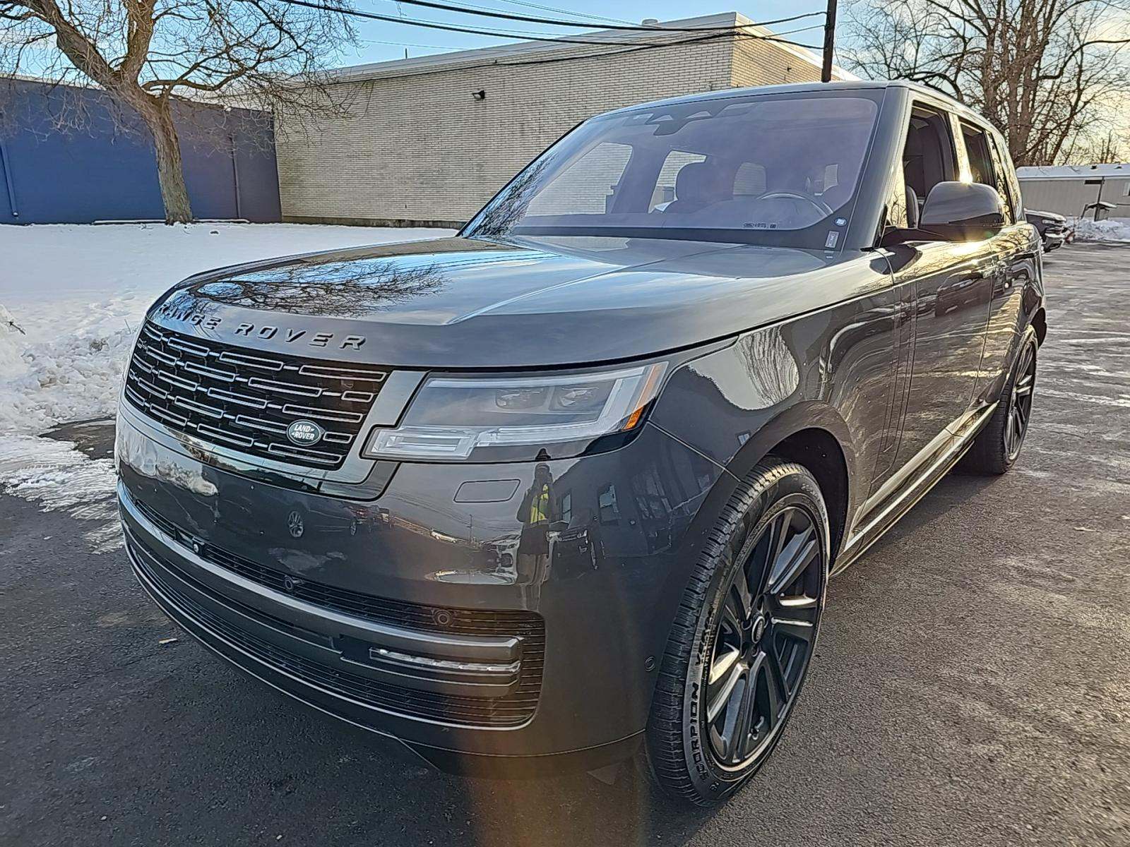 2023 Land Rover Range Rover SE AWD