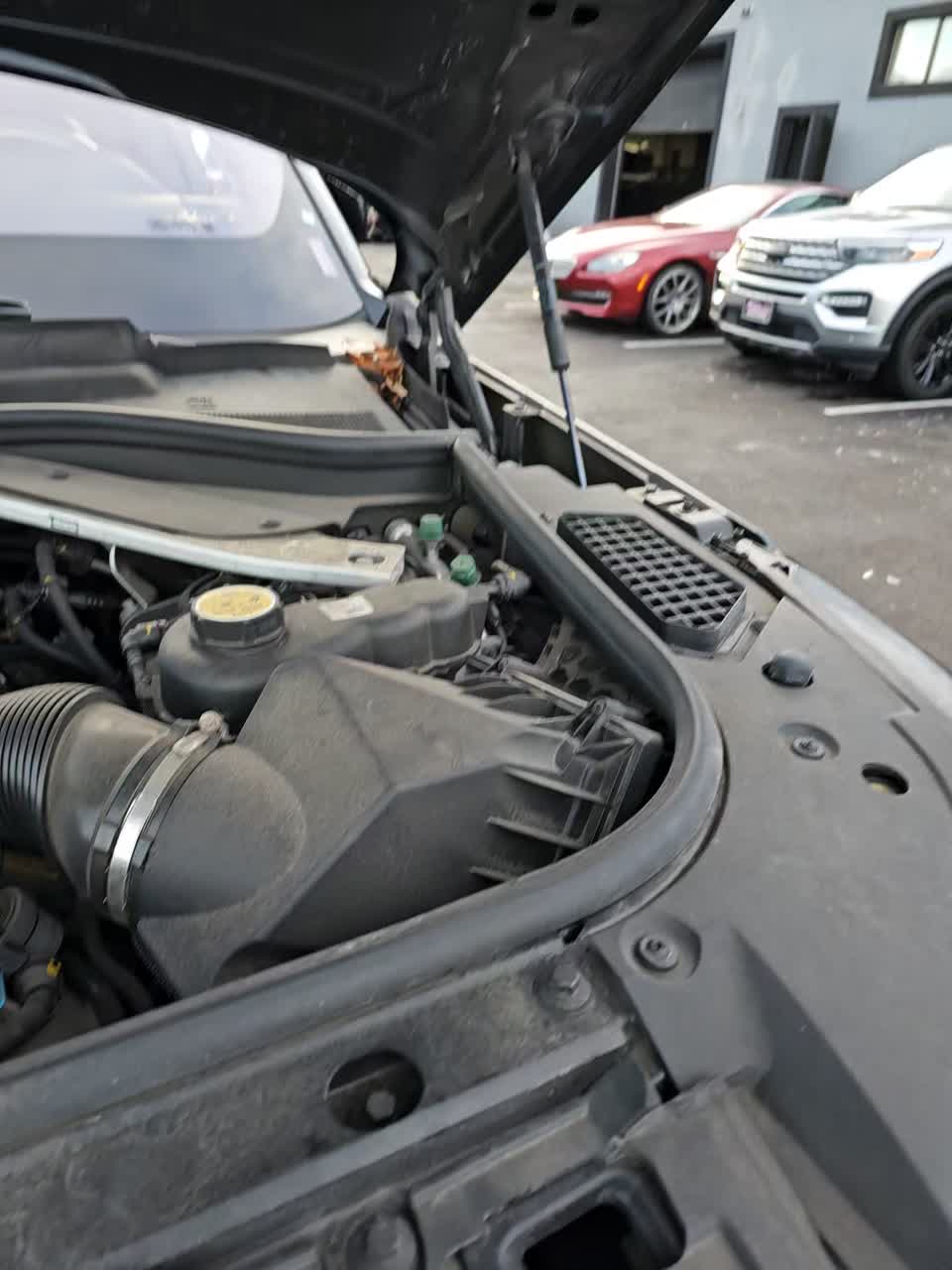 2023 Land Rover Range Rover SE AWD