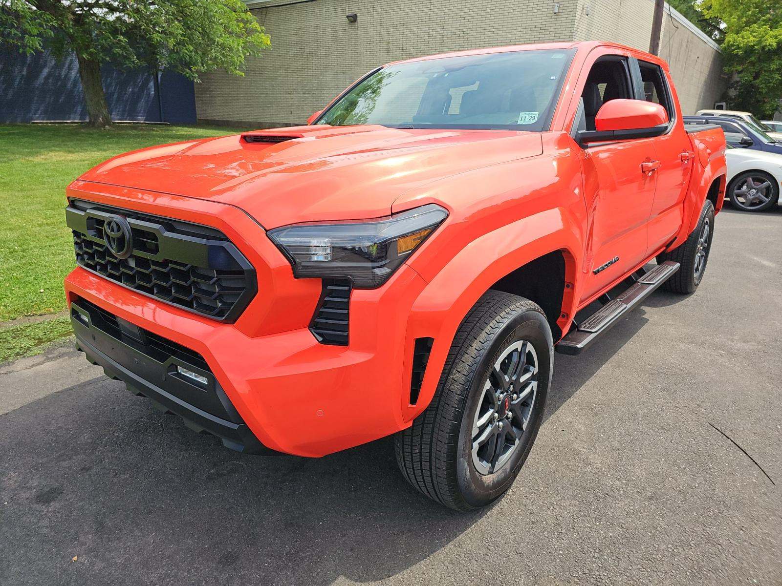 2024 Toyota Tacoma TRD Sport AWD