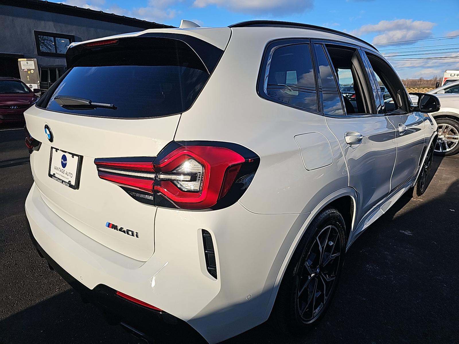 2023 BMW X3 M40i AWD