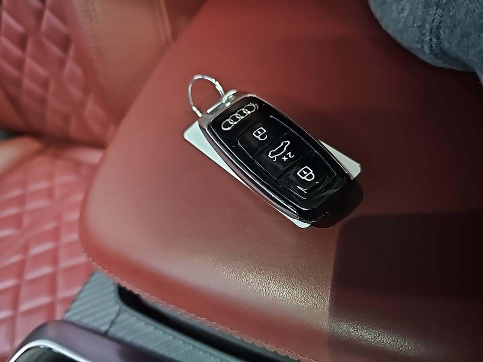 2024 Audi SQ8 Prestige AWD