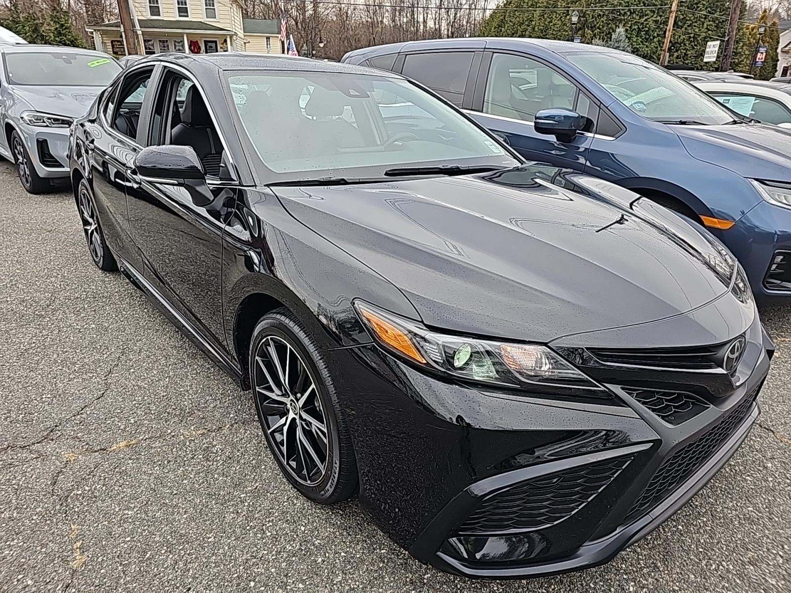 2023 Toyota Camry SE FWD