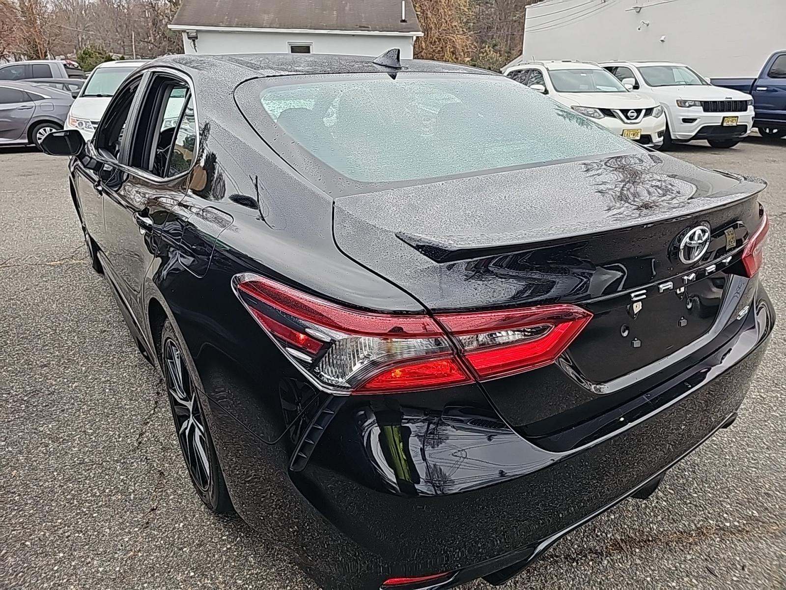 2023 Toyota Camry SE FWD