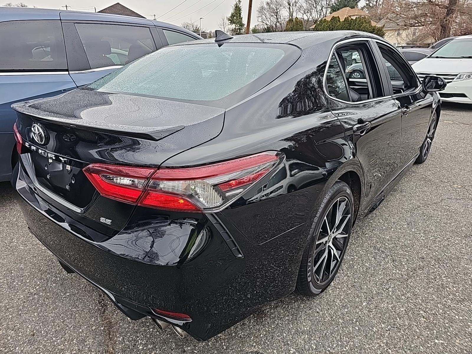 2023 Toyota Camry SE FWD