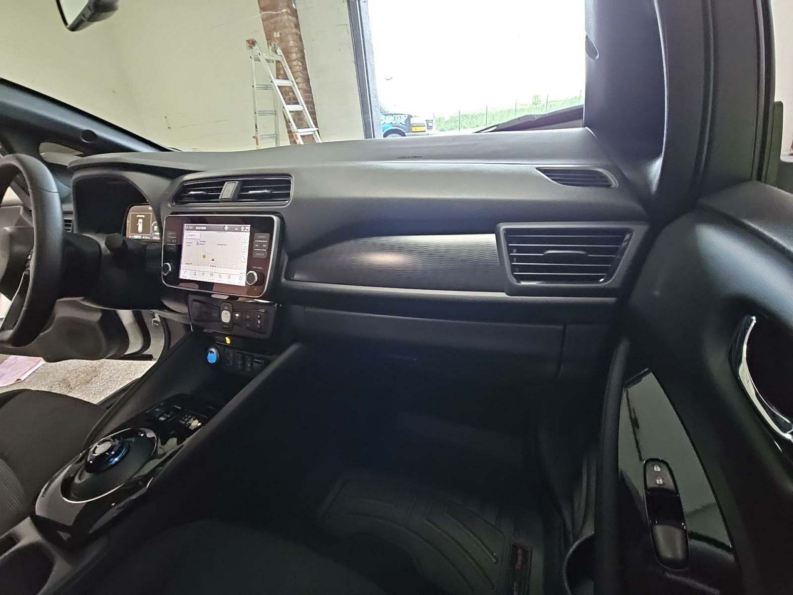 2024 Nissan LEAF SV PLUS FWD