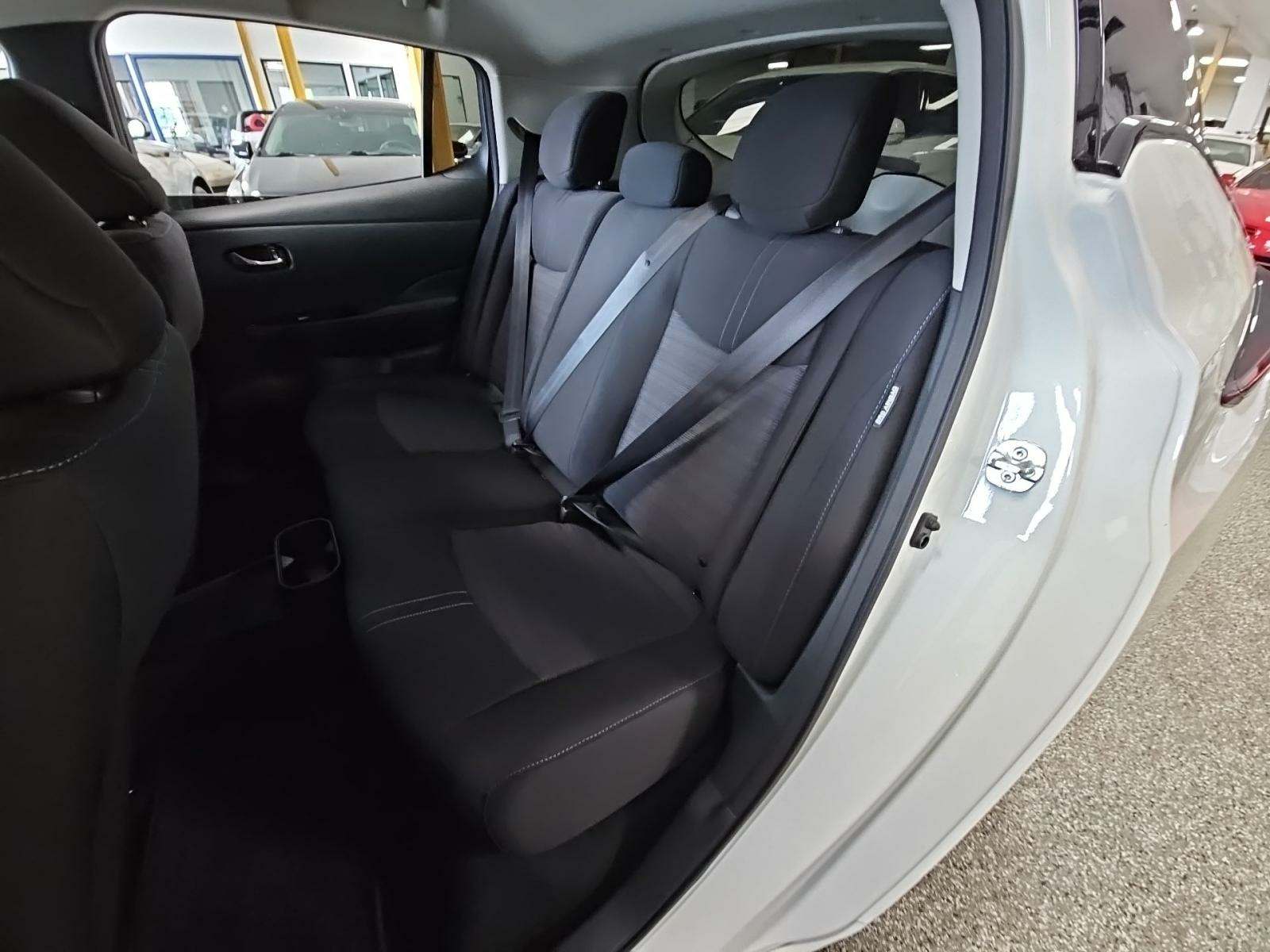 2024 Nissan LEAF SV PLUS FWD