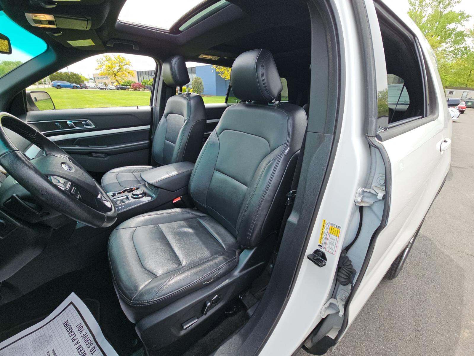 FORD EXPLORER - 6