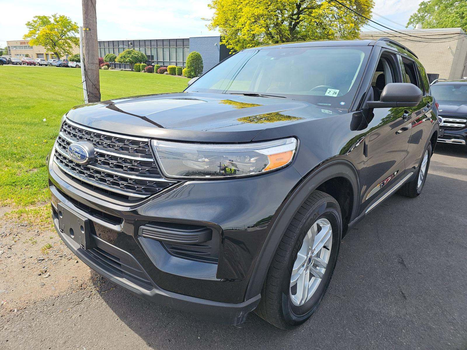 FORD EXPLORER - 1