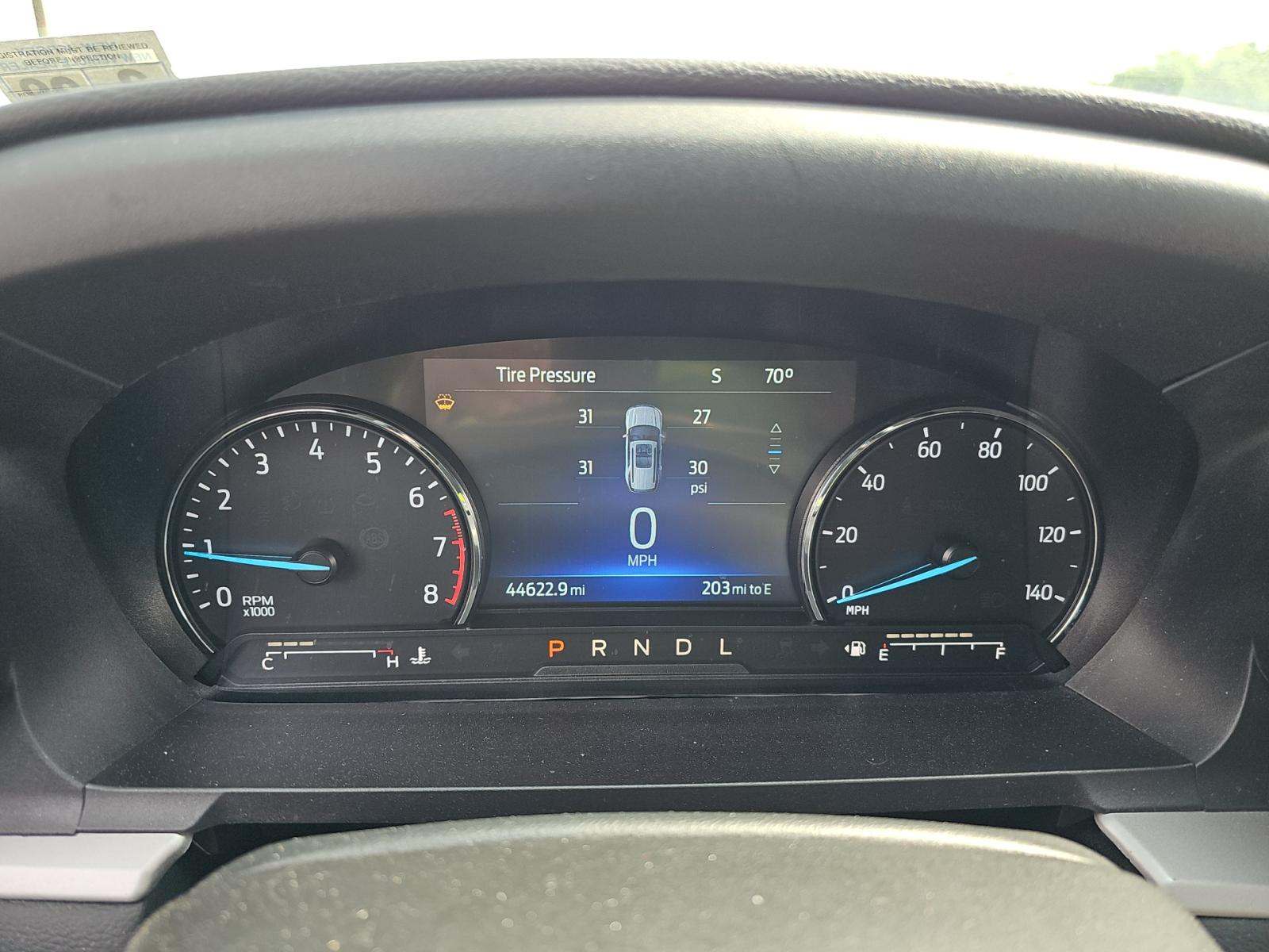 FORD EXPLORER - 9