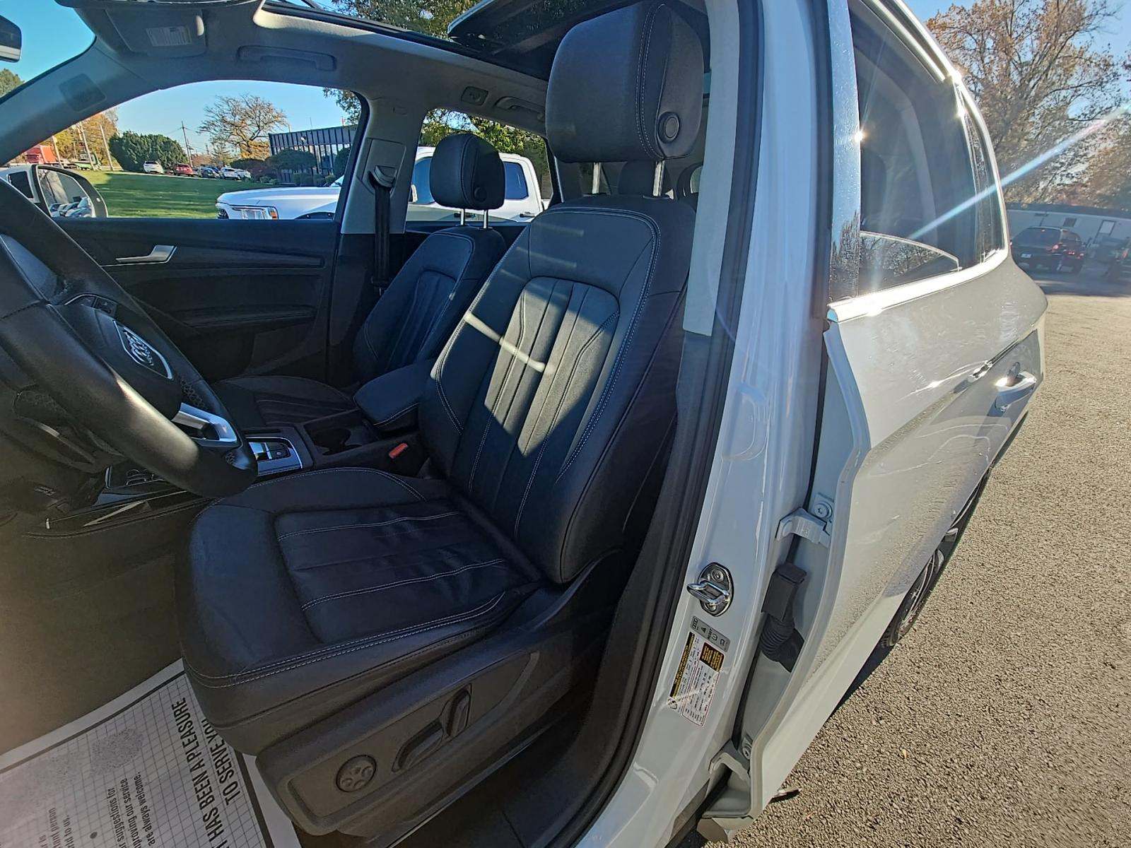 2023 Audi Q5 S line Premium Plus AWD