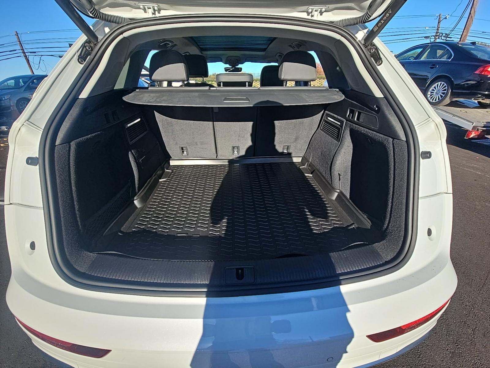 2023 Audi Q5 S line Premium Plus AWD
