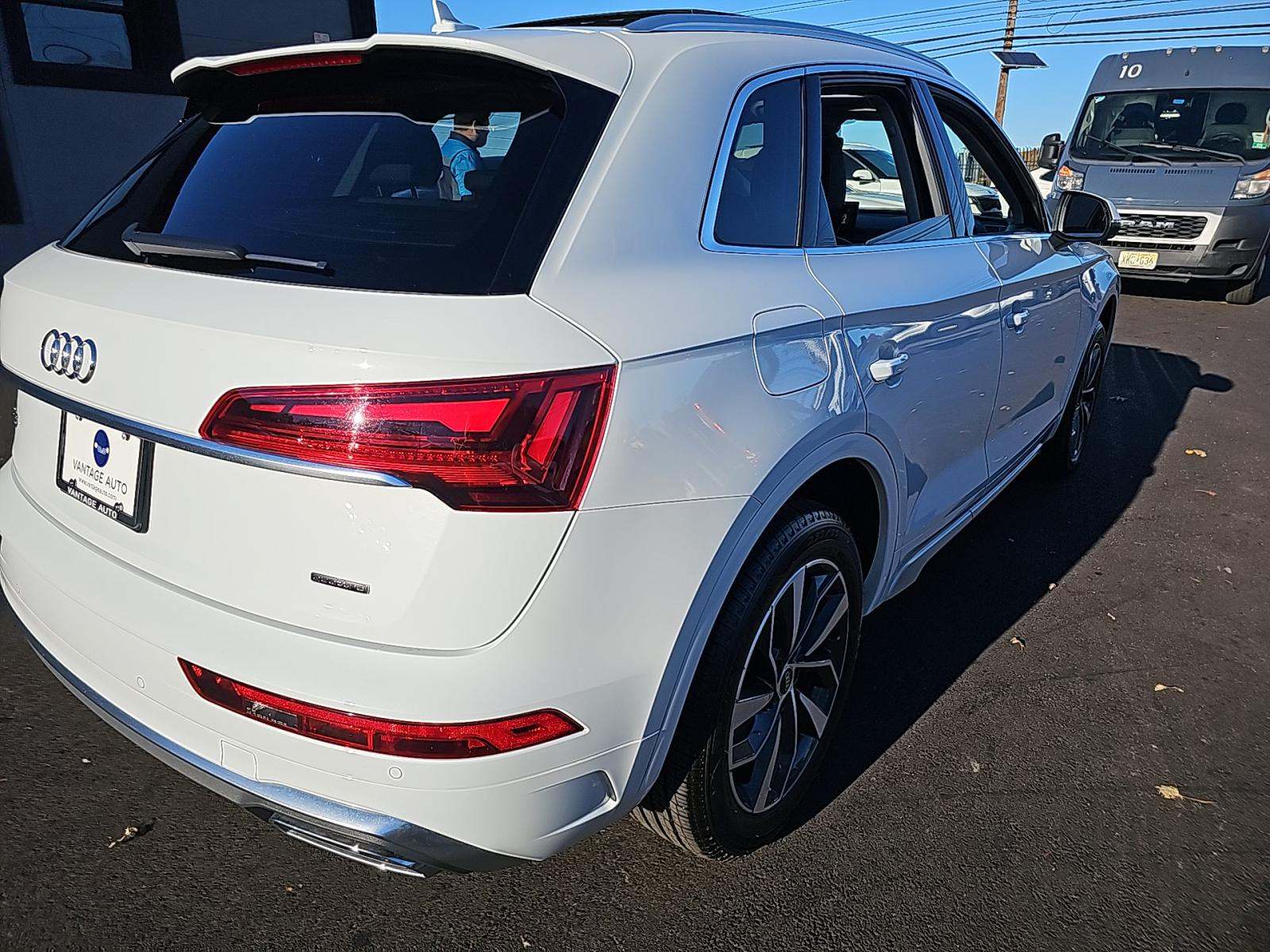 2023 Audi Q5 S line Premium Plus AWD