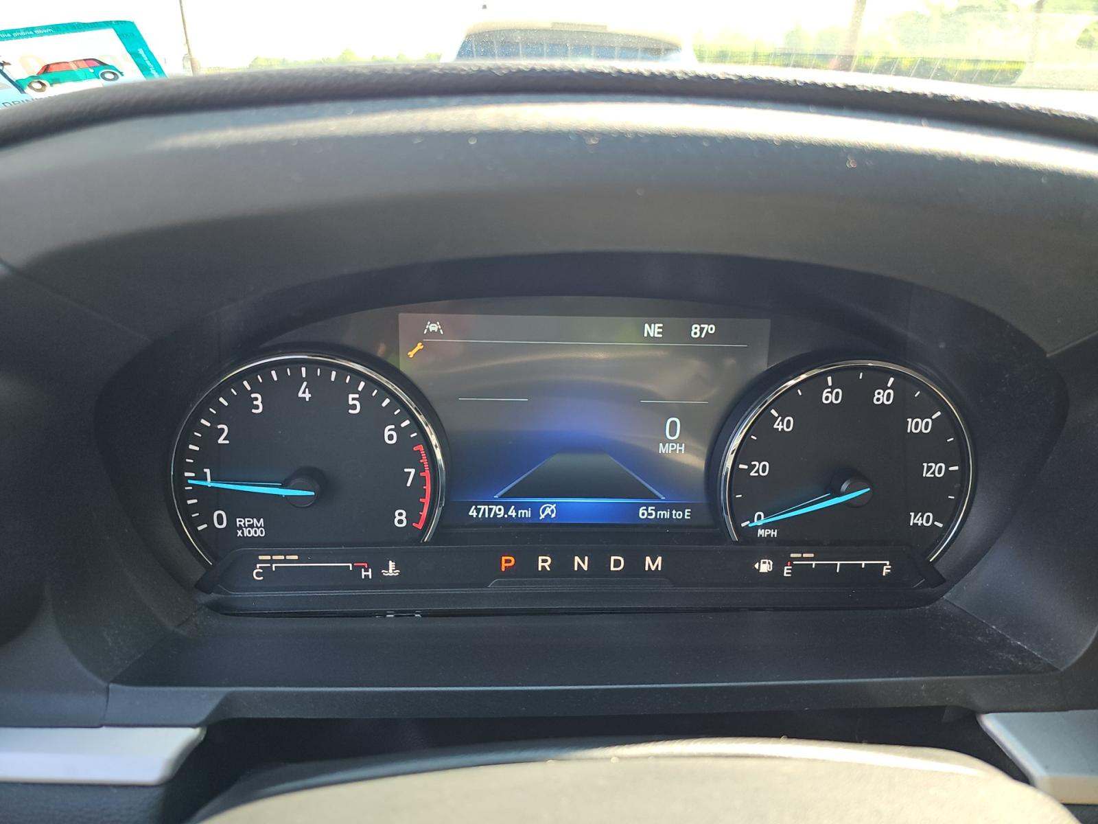 FORD EXPLORER - 9