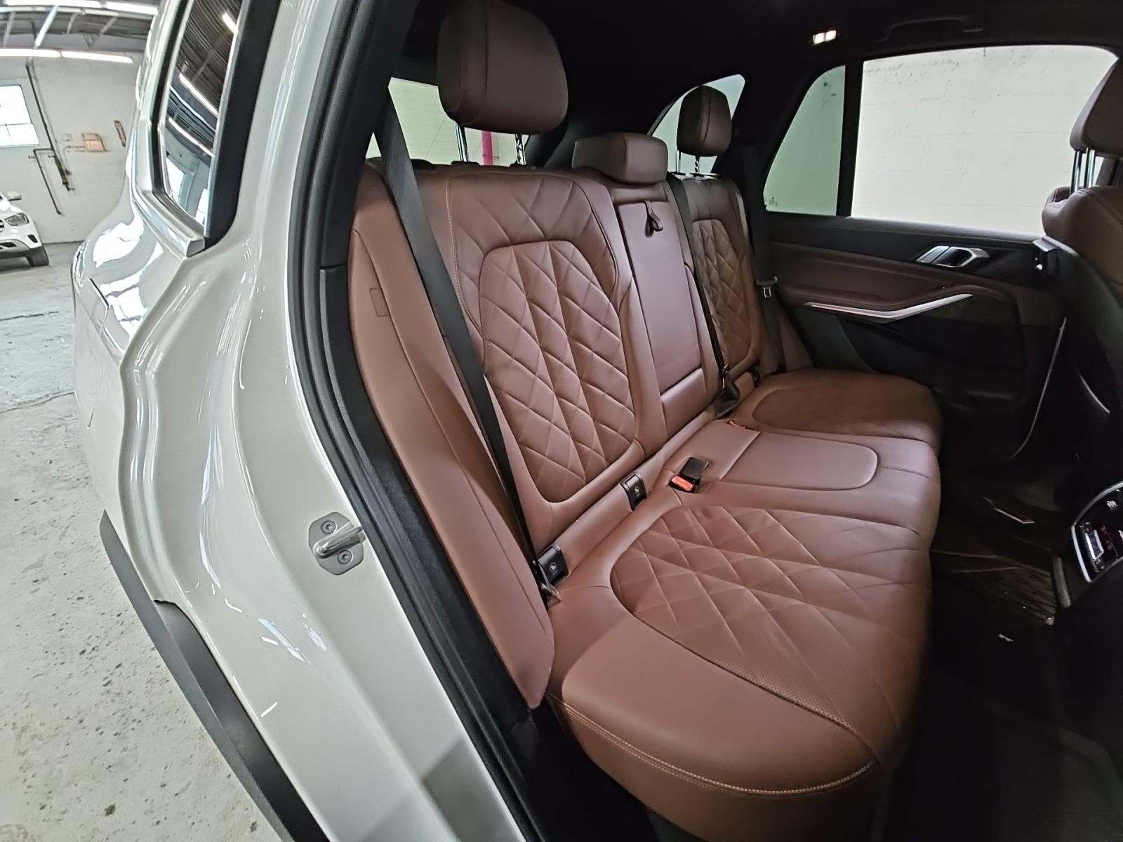 2023 BMW X5 xDrive40i AWD