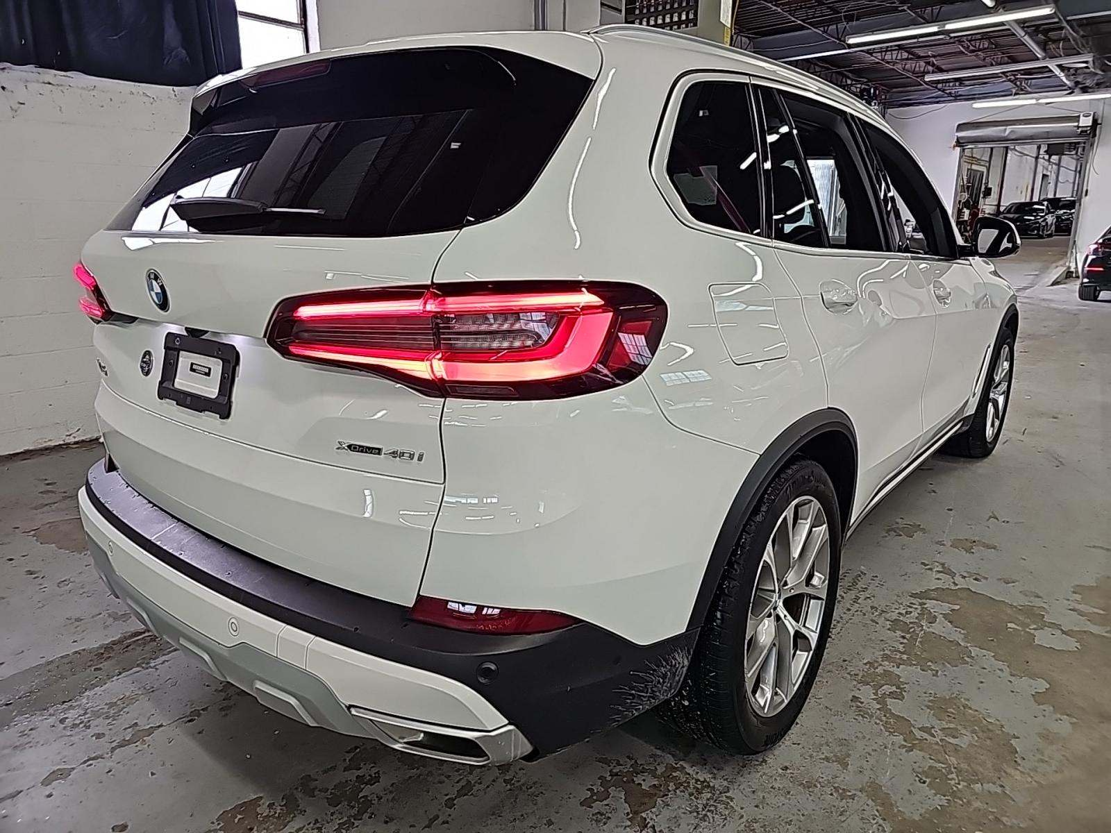 2023 BMW X5 xDrive40i AWD