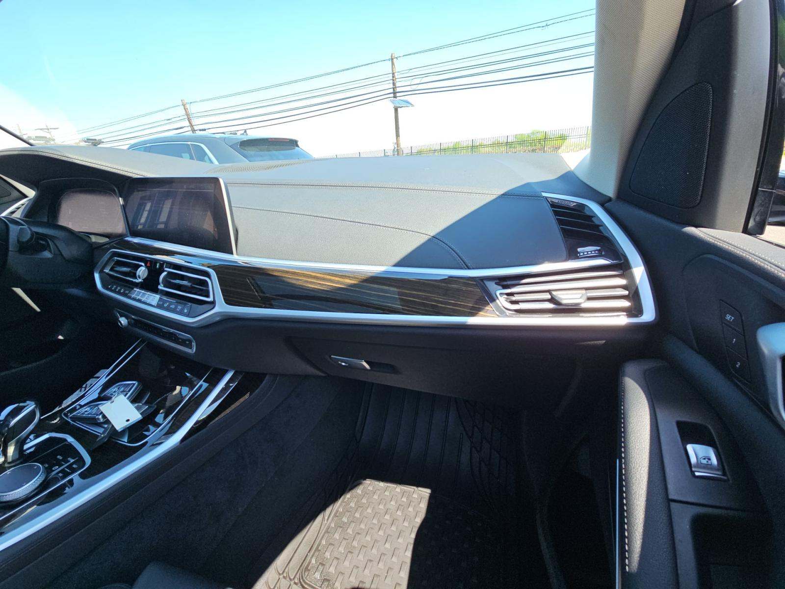 2021 BMW X7 xDrive40i AWD
