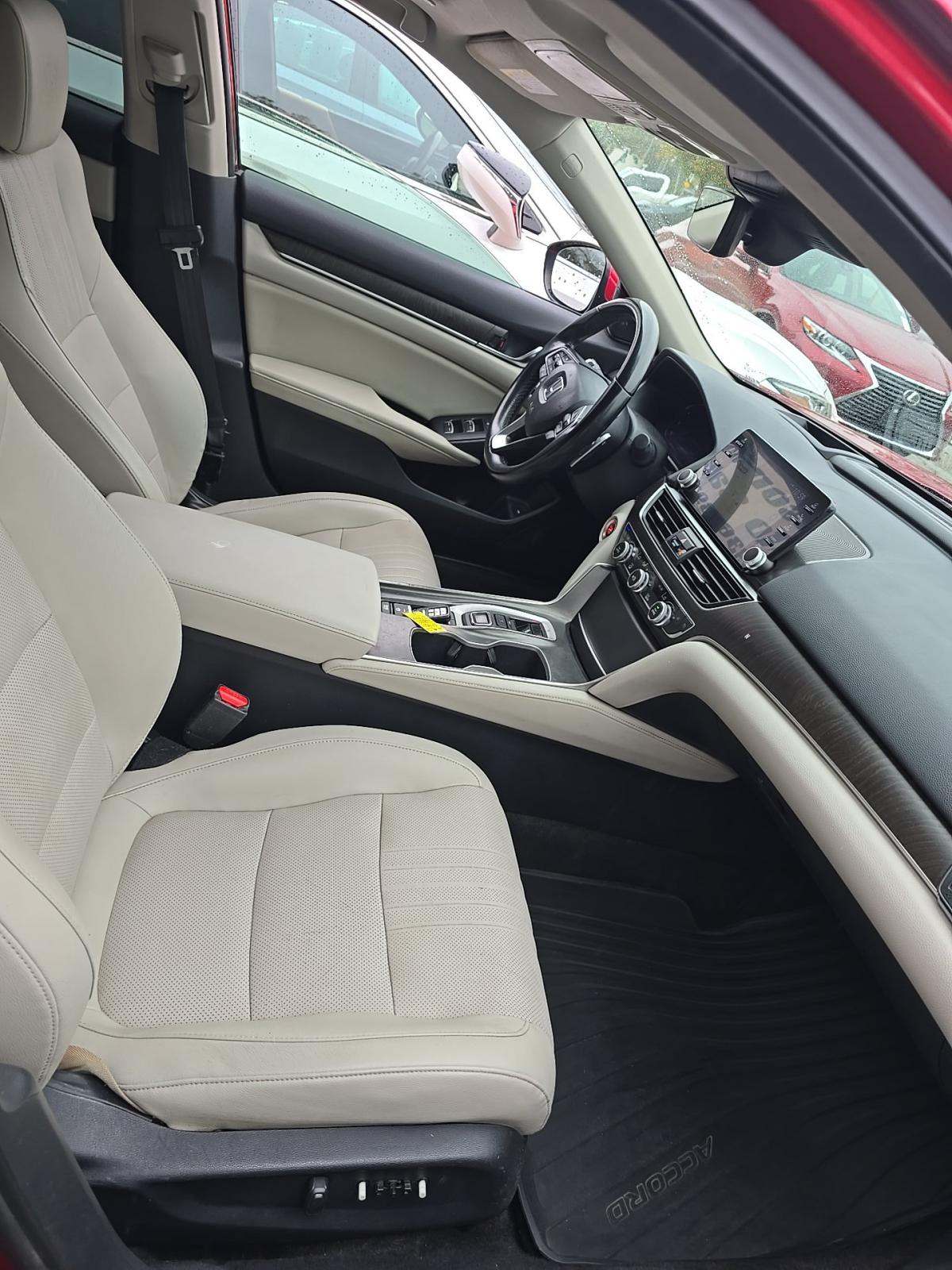 2018 Honda Accord Touring FWD