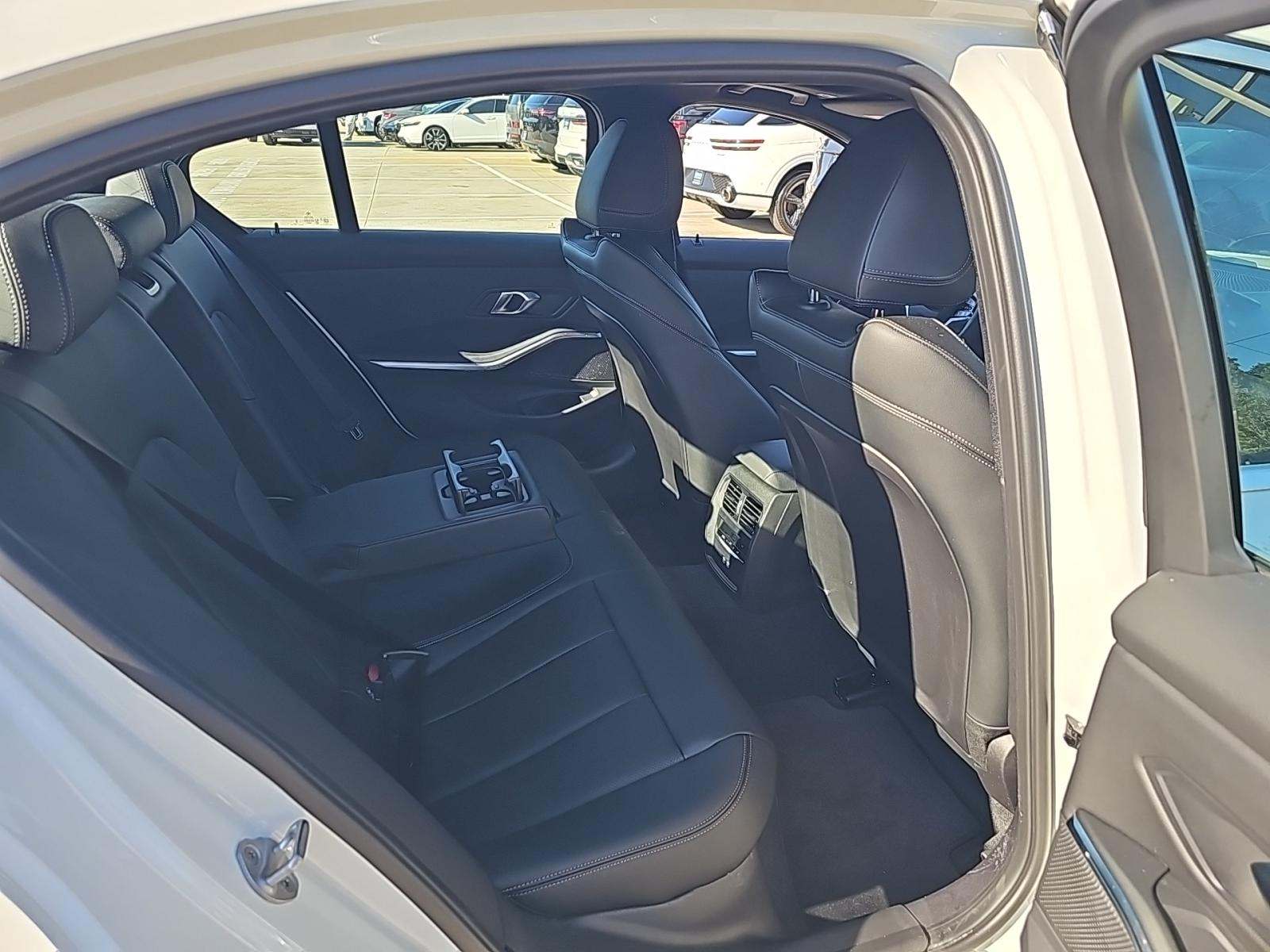 2025 BMW 3 Series 330i xDrive AWD