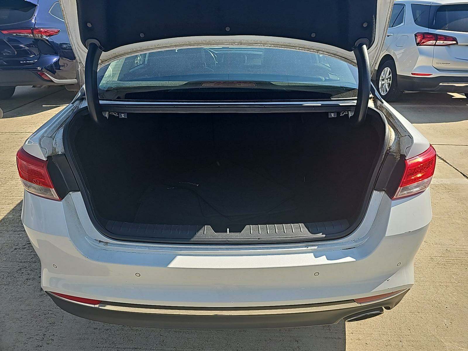 2018 Kia Optima EX FWD