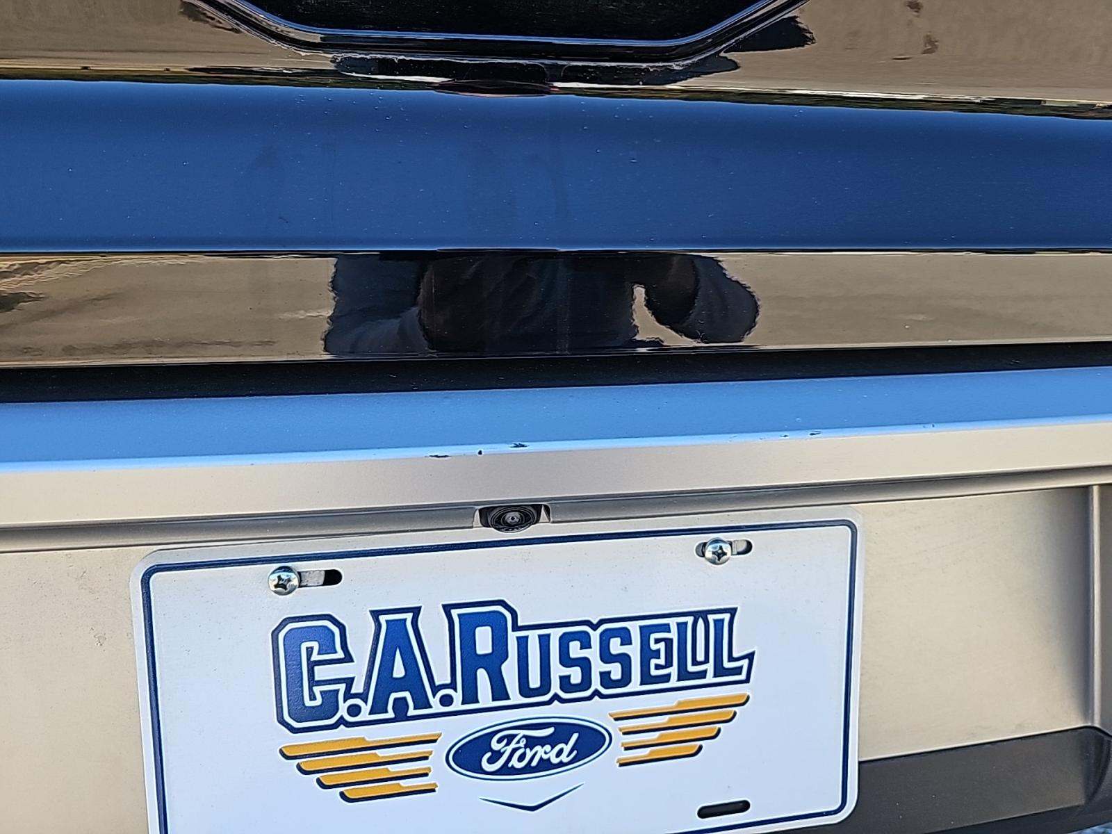 2024 Nissan Pathfinder SL FWD