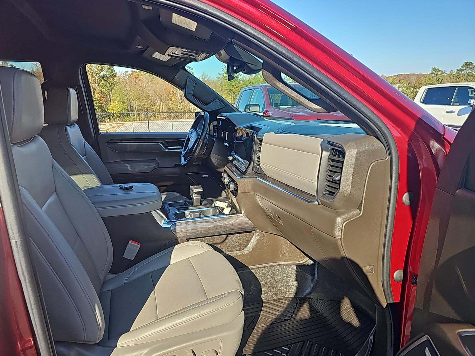 2023 Chevrolet Silverado 1500 LTZ AWD