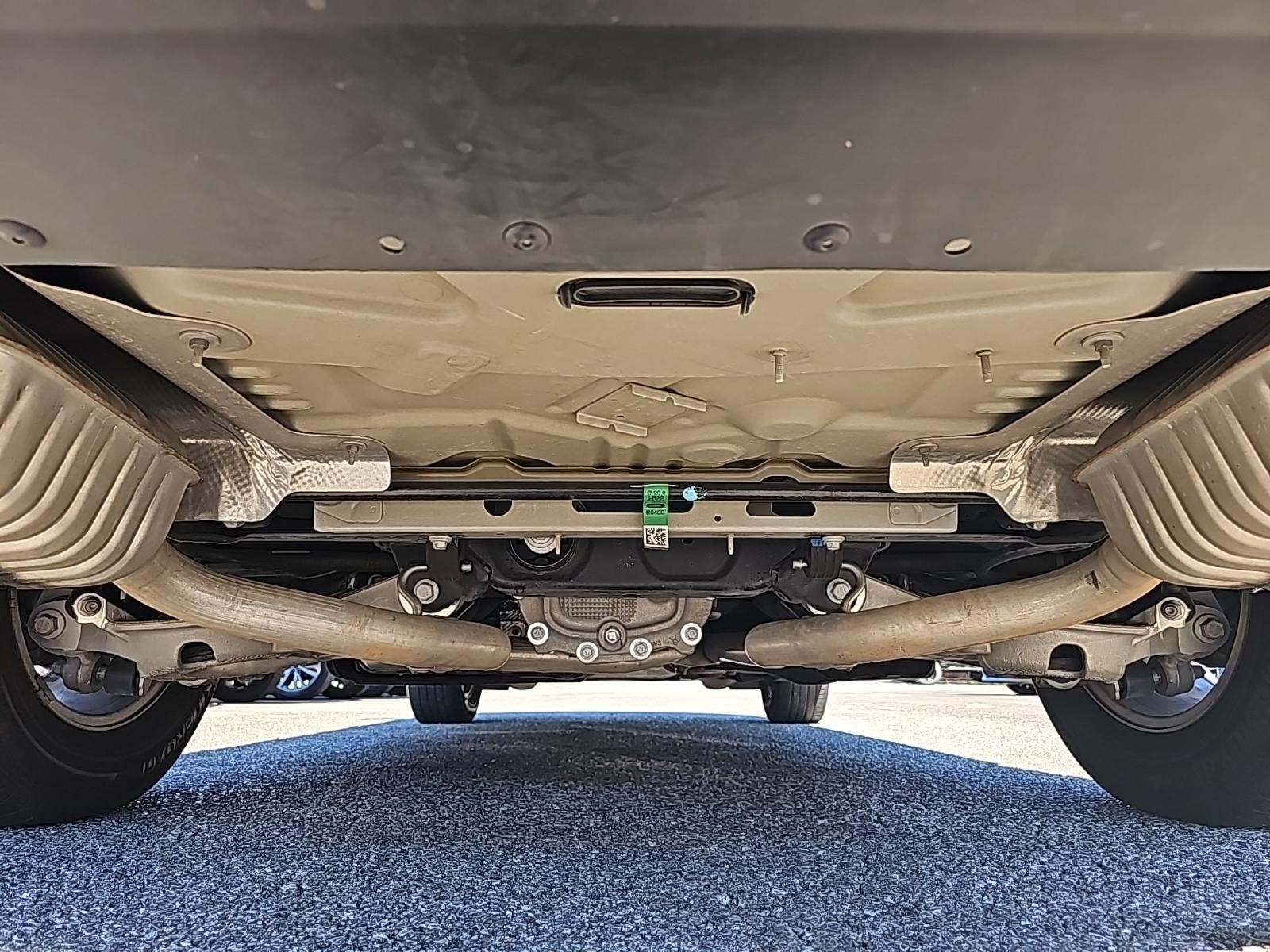 2023 Ford Explorer XLT RWD