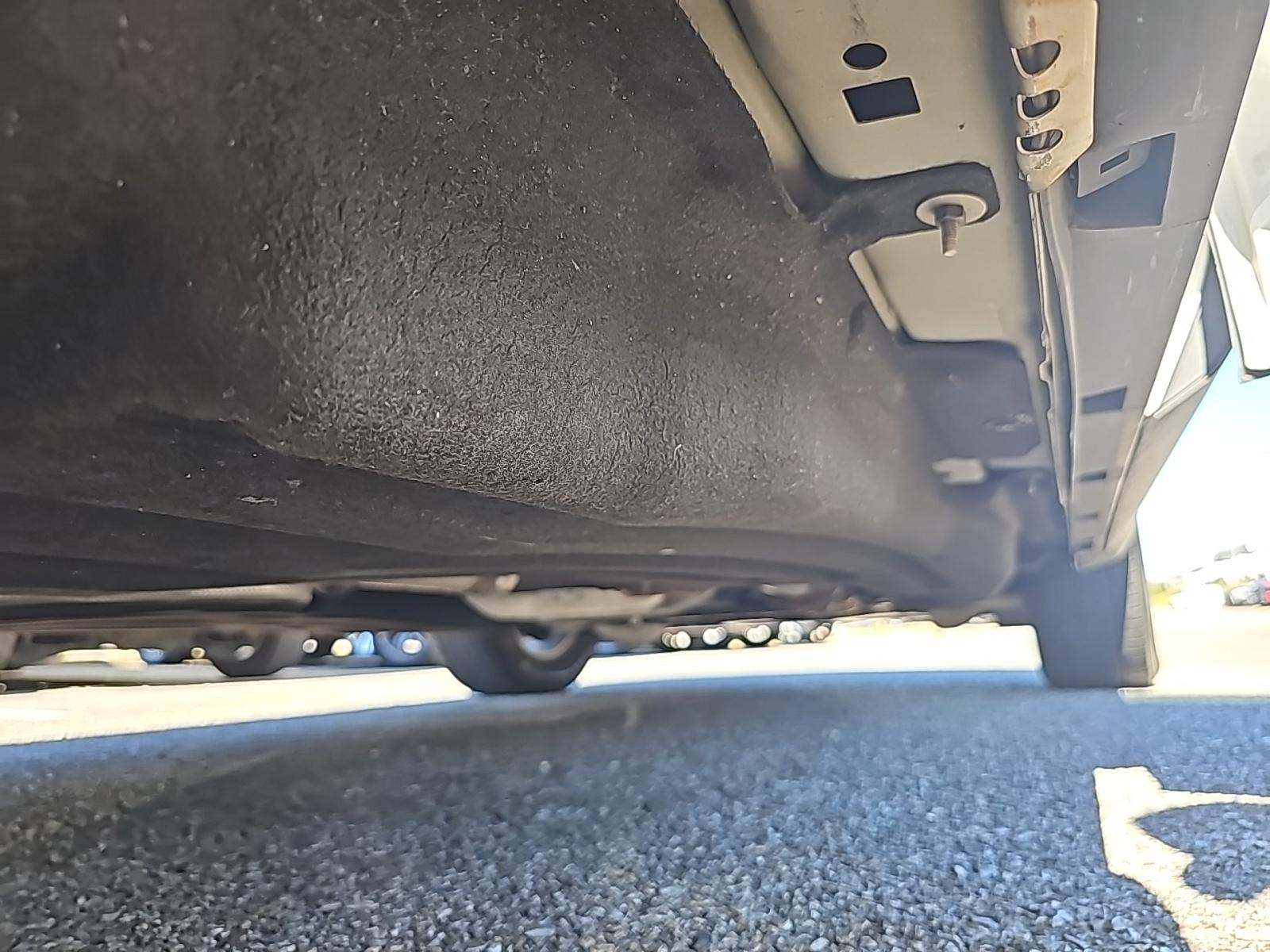 2023 Ford Explorer XLT RWD