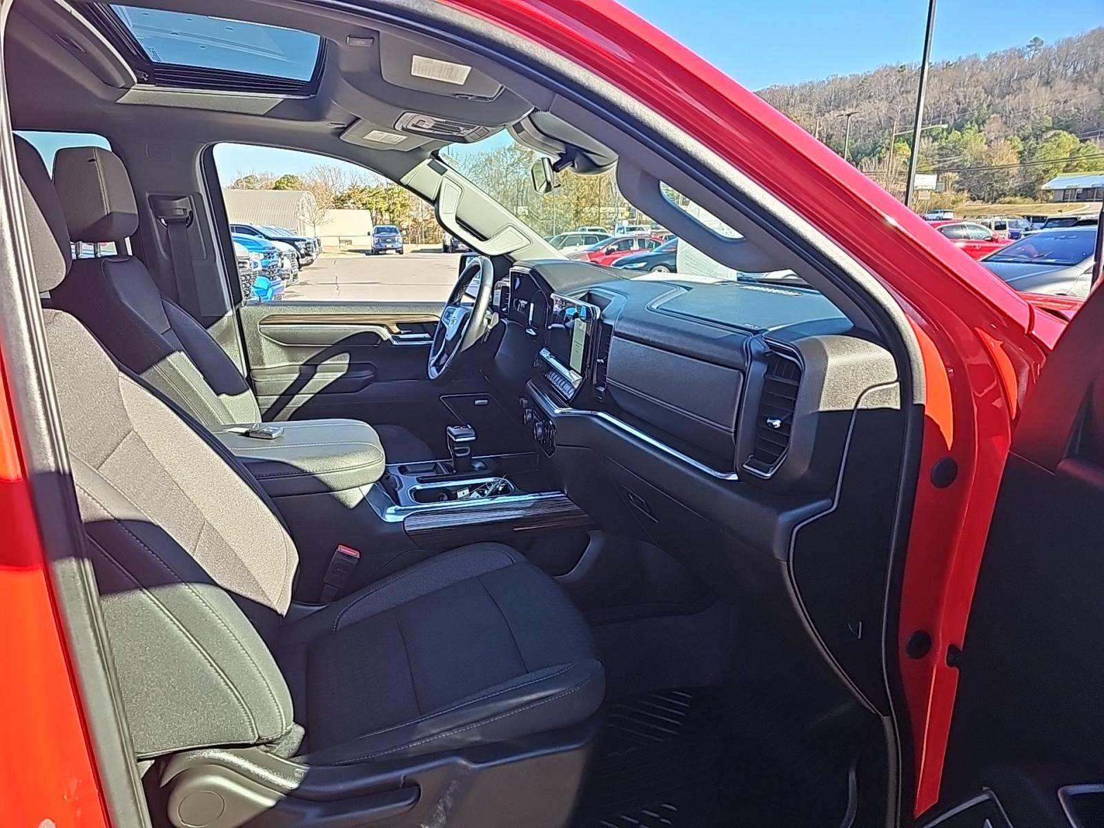 2023 Chevrolet Silverado 1500 RST AWD