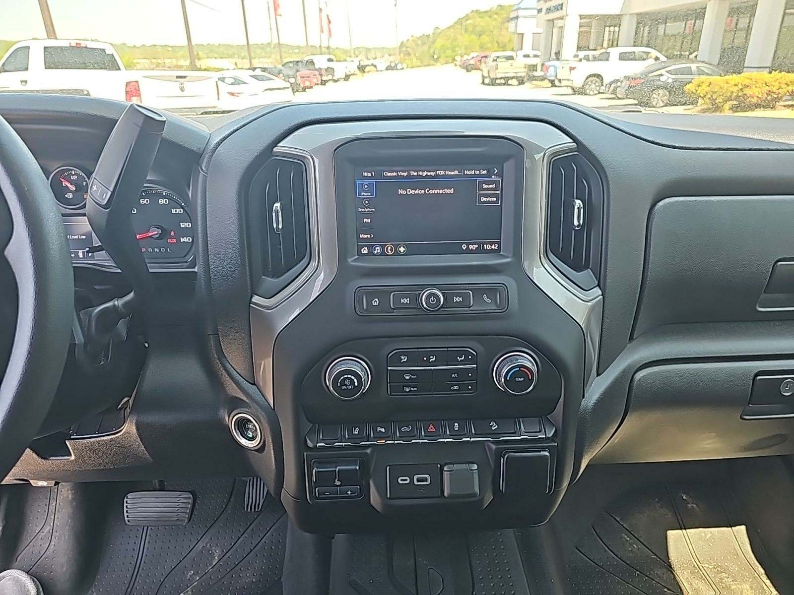 2024 Chevrolet Silverado 2500HD Custom AWD