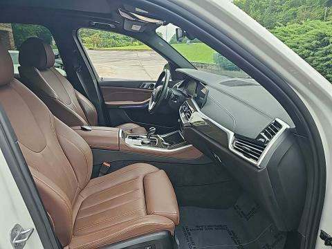 2022 BMW X5 xDrive40i AWD