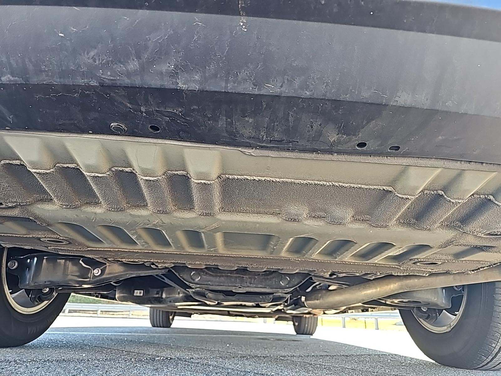 2025 Toyota Sienna LE FWD