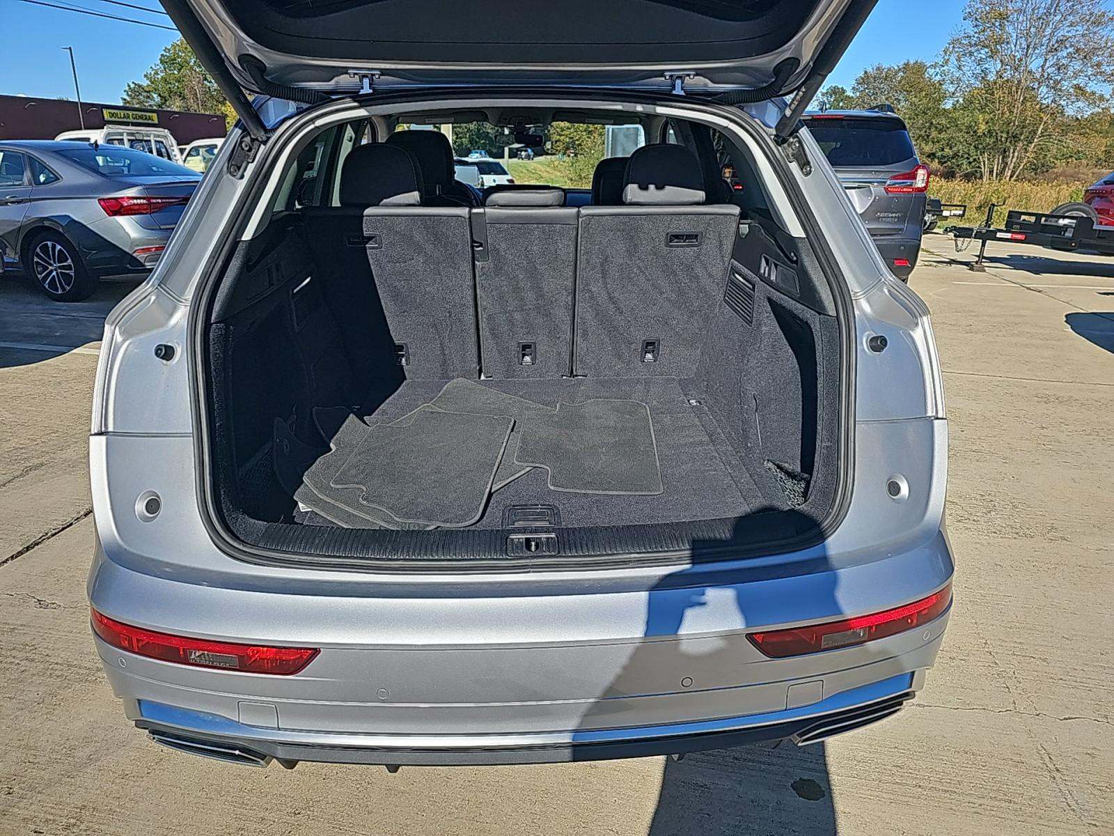 2023 Audi Q5 S line Premium Plus AWD