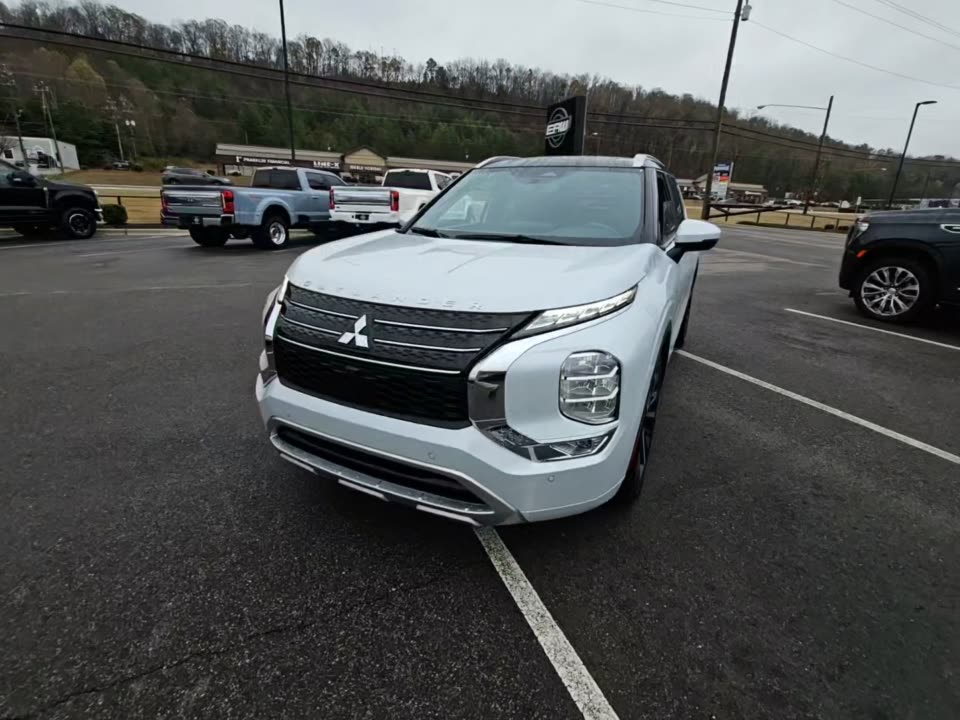 2023 Mitsubishi Outlander SEL FWD