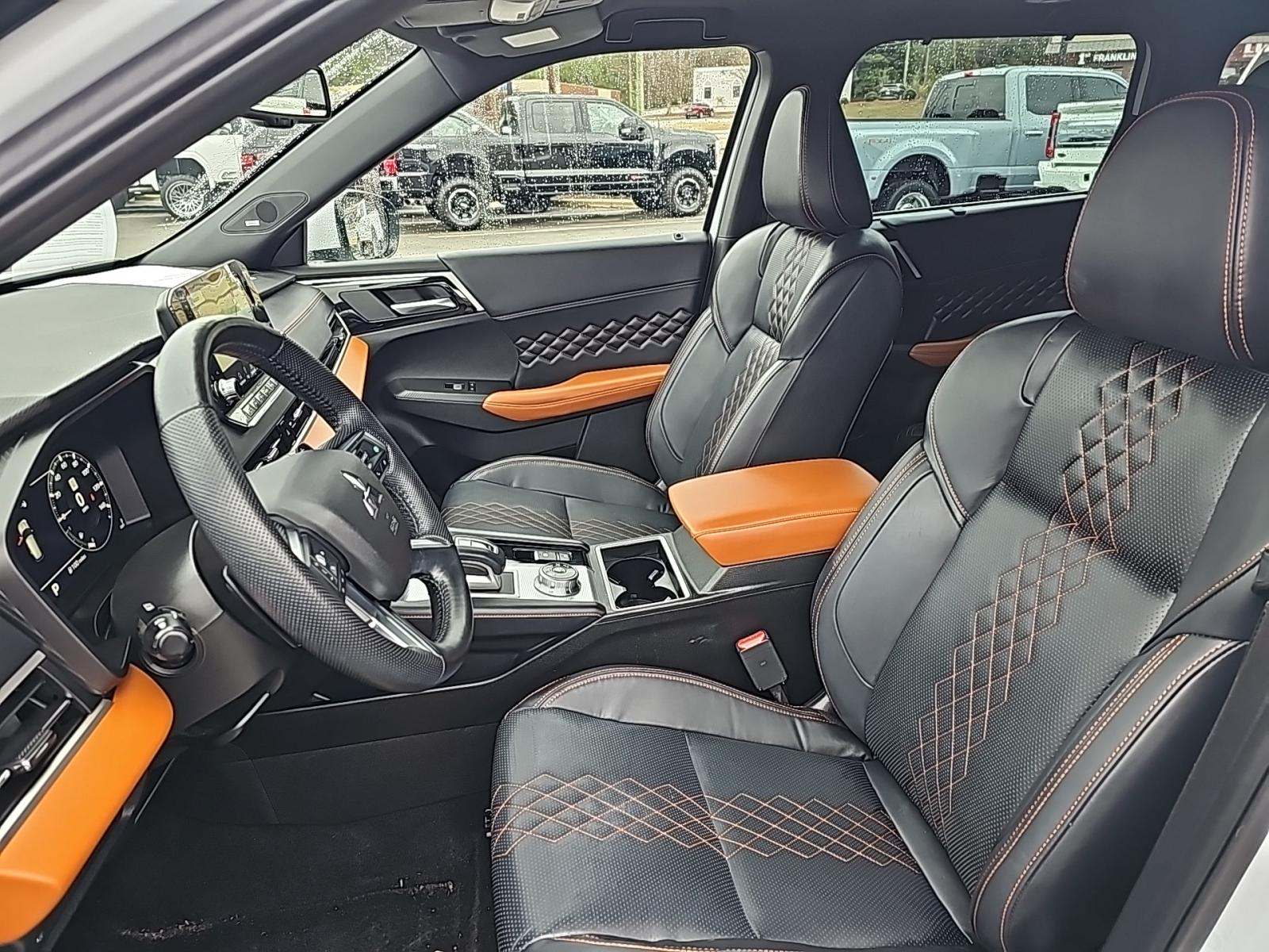 2023 Mitsubishi Outlander SEL FWD