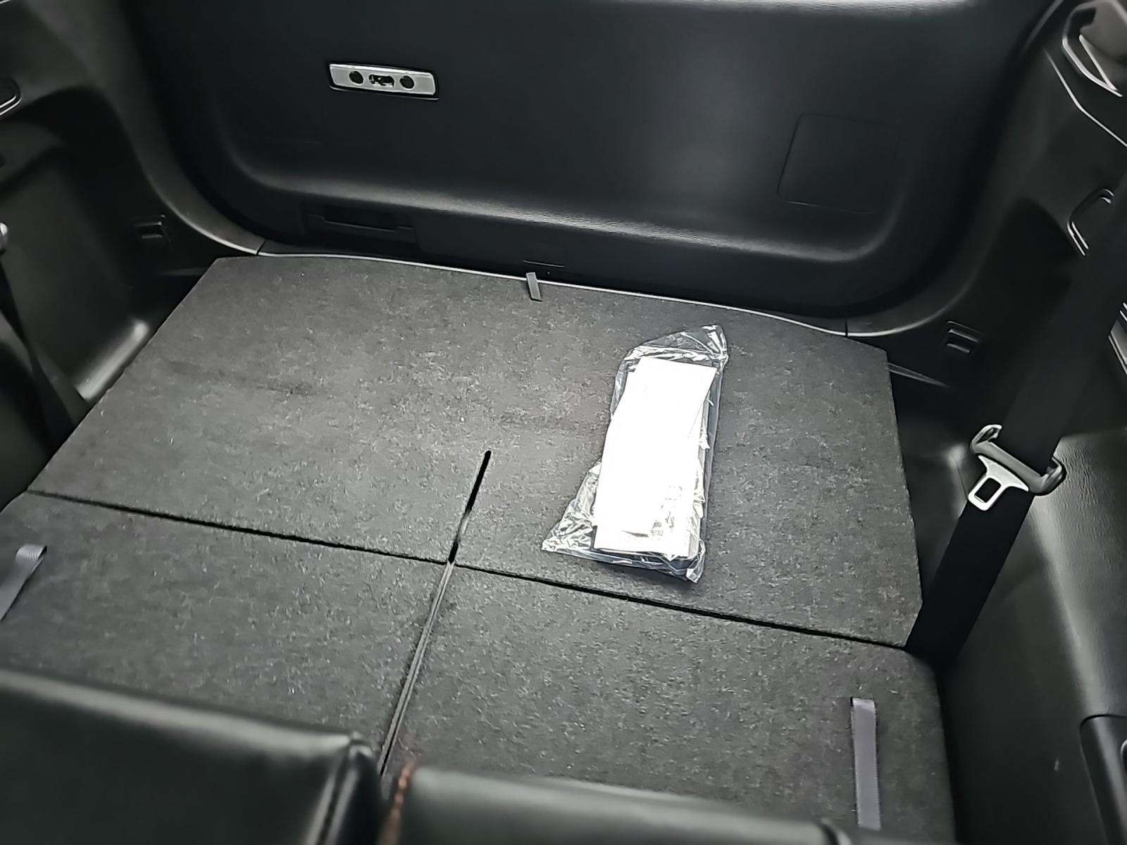 2023 Mitsubishi Outlander SEL FWD