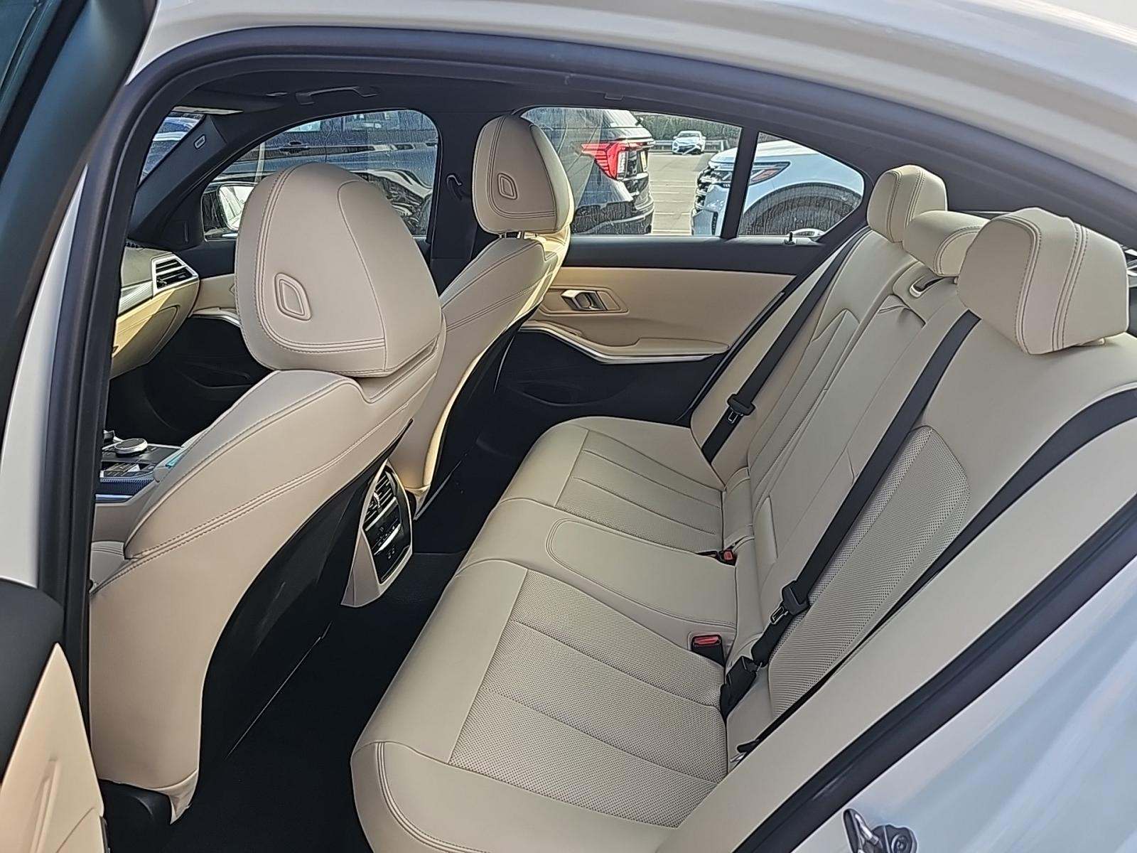 2025 BMW 3 Series 330i RWD