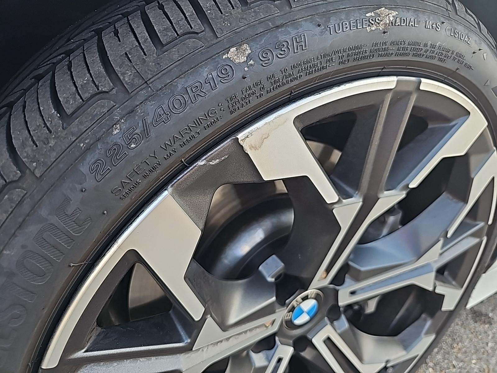 2025 BMW 3 Series 330i RWD