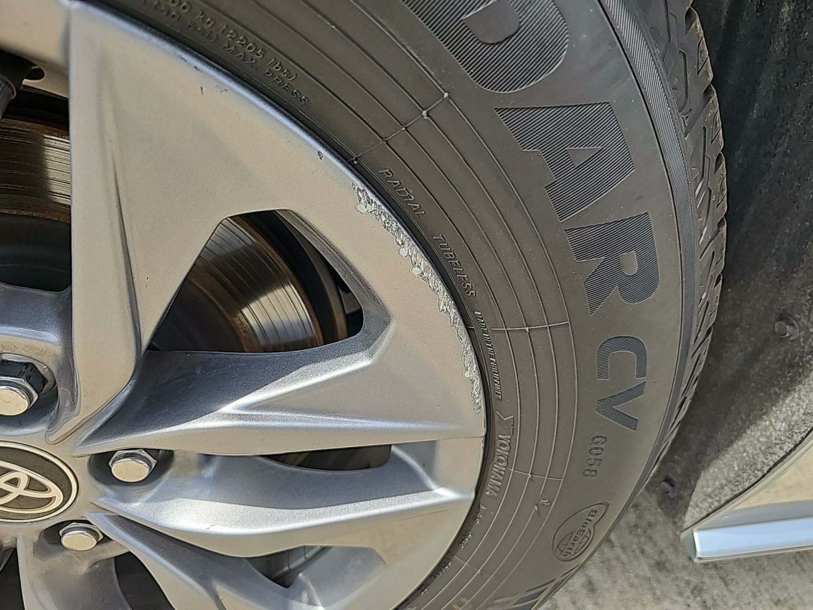 2023 Toyota Sienna XLE FWD