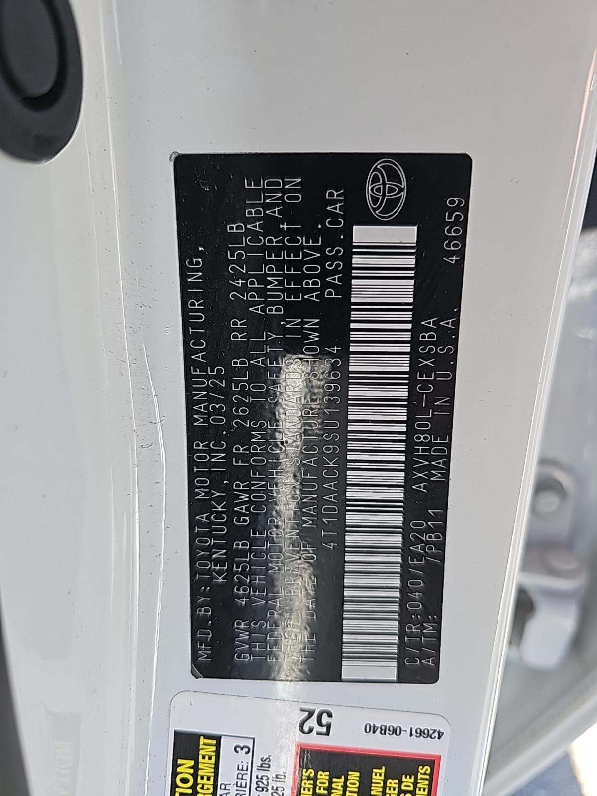 2025 Toyota Camry SE FWD