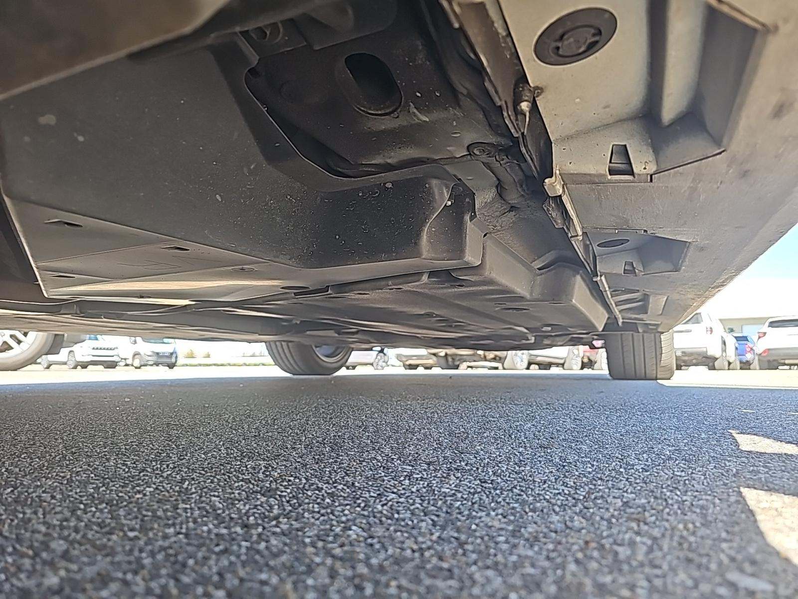 2025 Toyota Camry SE FWD