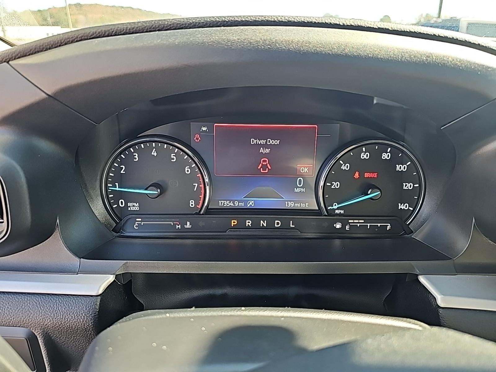 2023 Ford Explorer XLT RWD