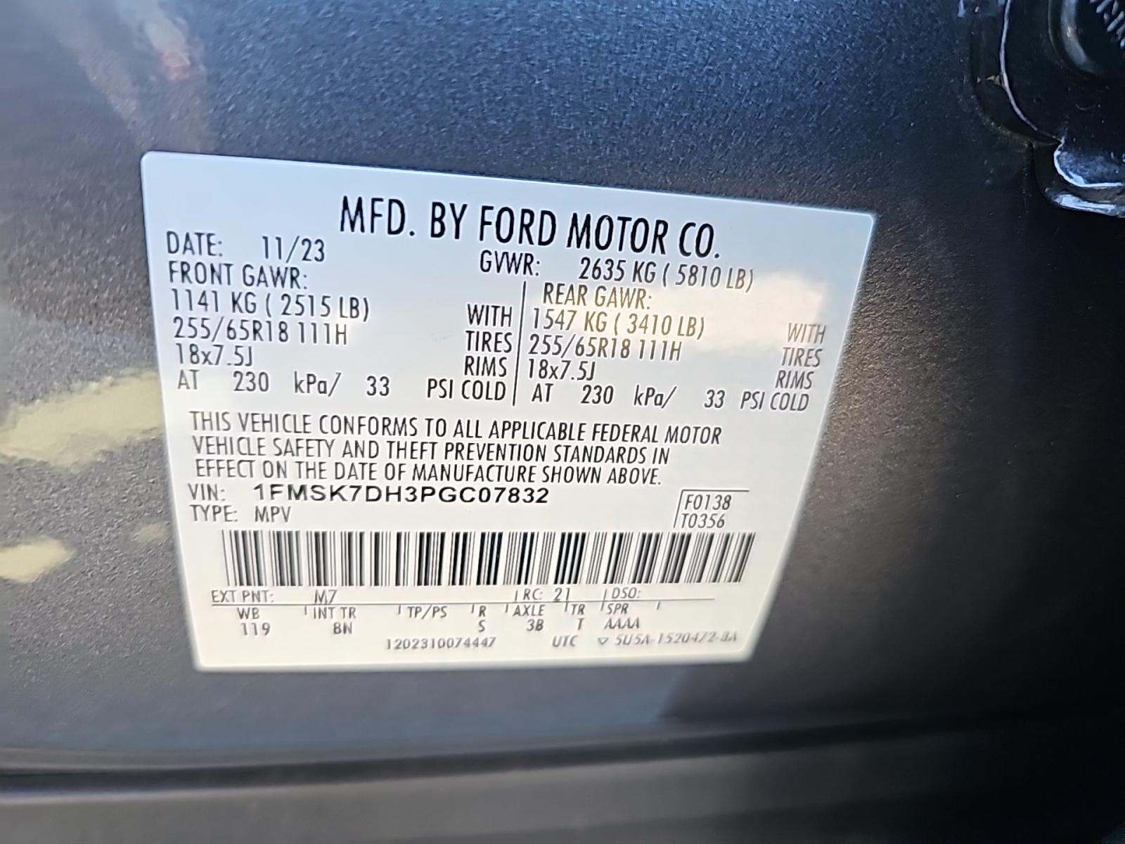 2023 Ford Explorer XLT RWD