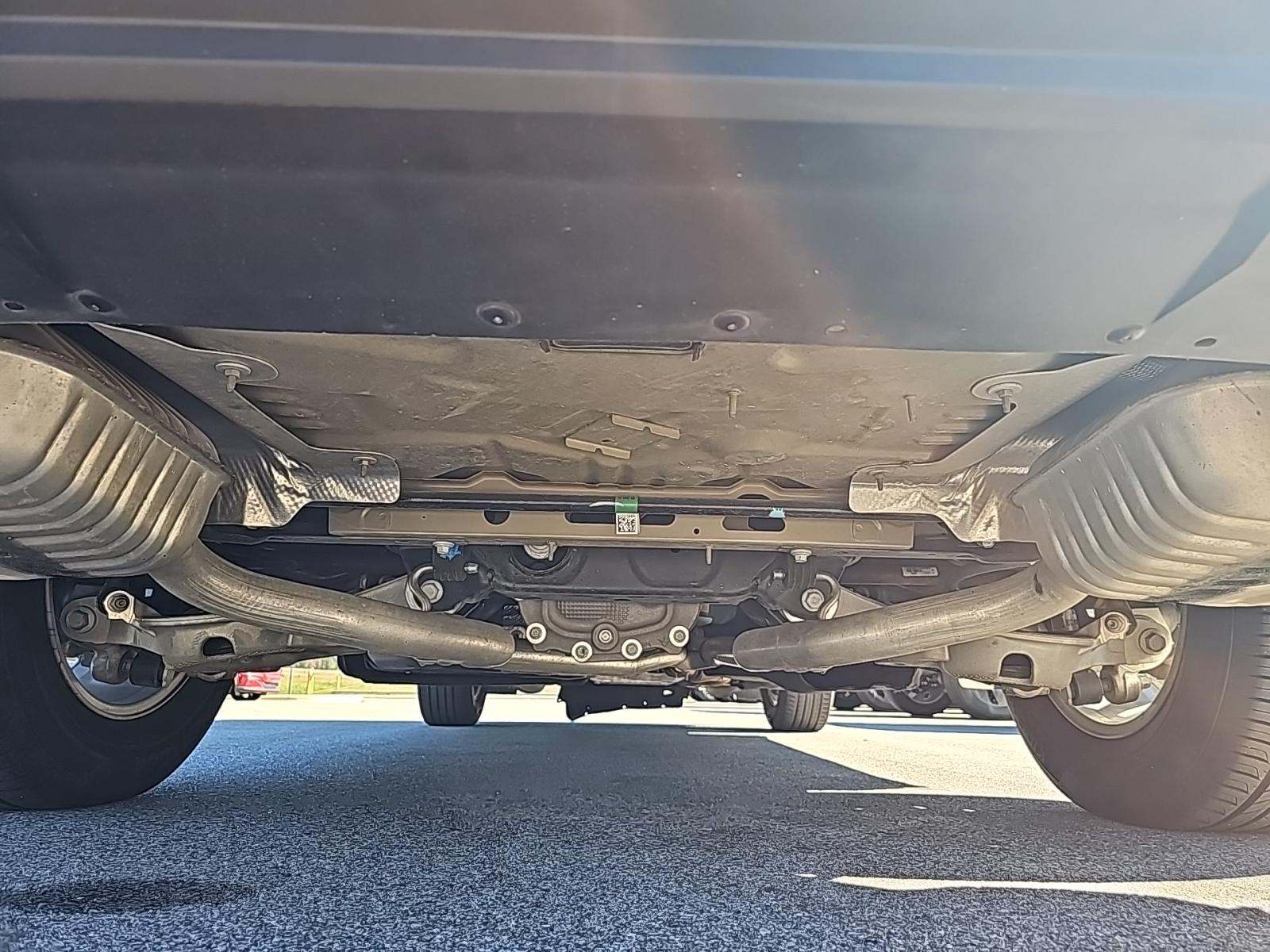 2023 Ford Explorer XLT RWD