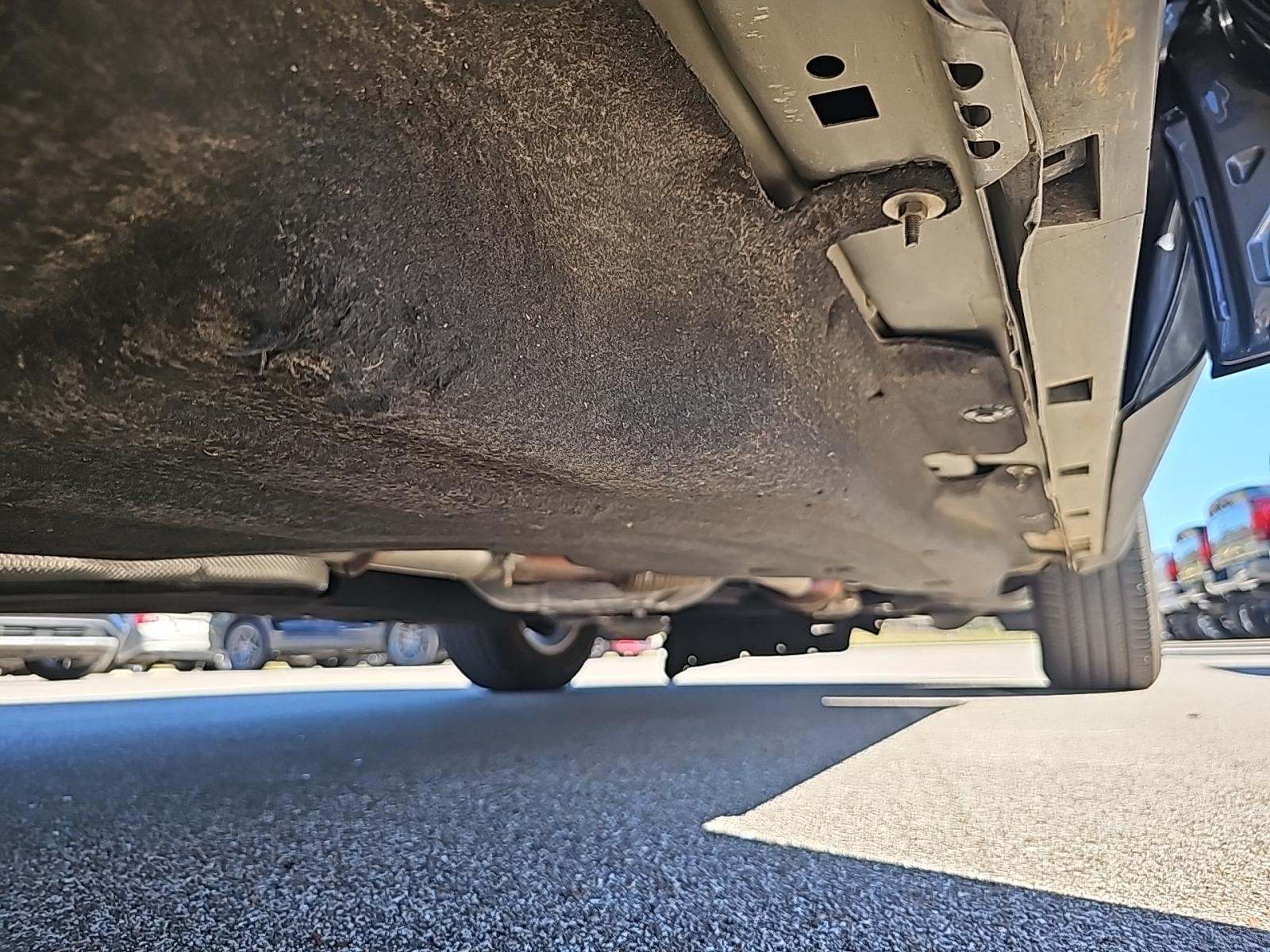 2023 Ford Explorer XLT RWD