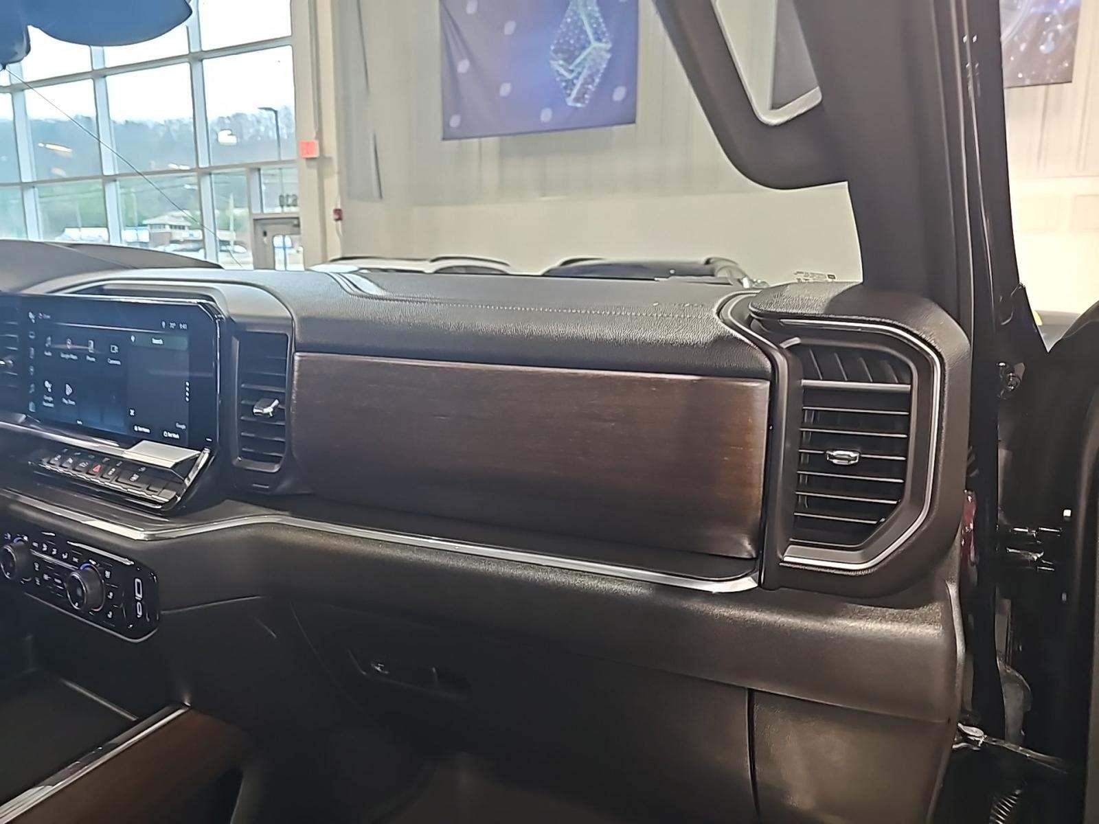 2024 Chevrolet Silverado 3500HD High Country AWD