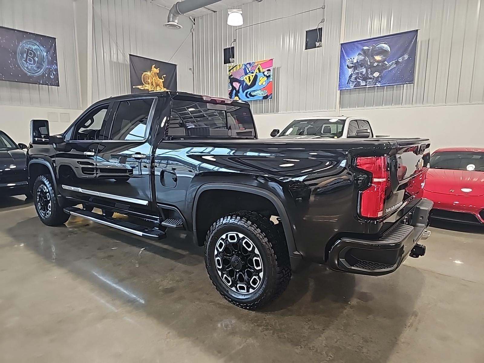 2024 Chevrolet Silverado 3500HD High Country AWD