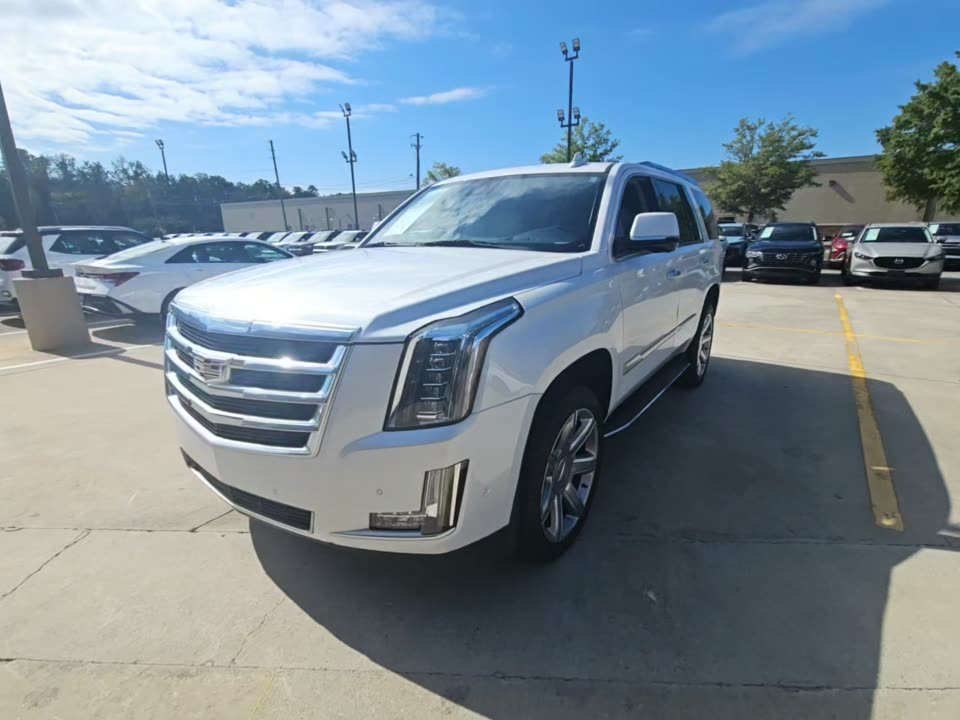 2020 Cadillac Escalade Luxury AWD