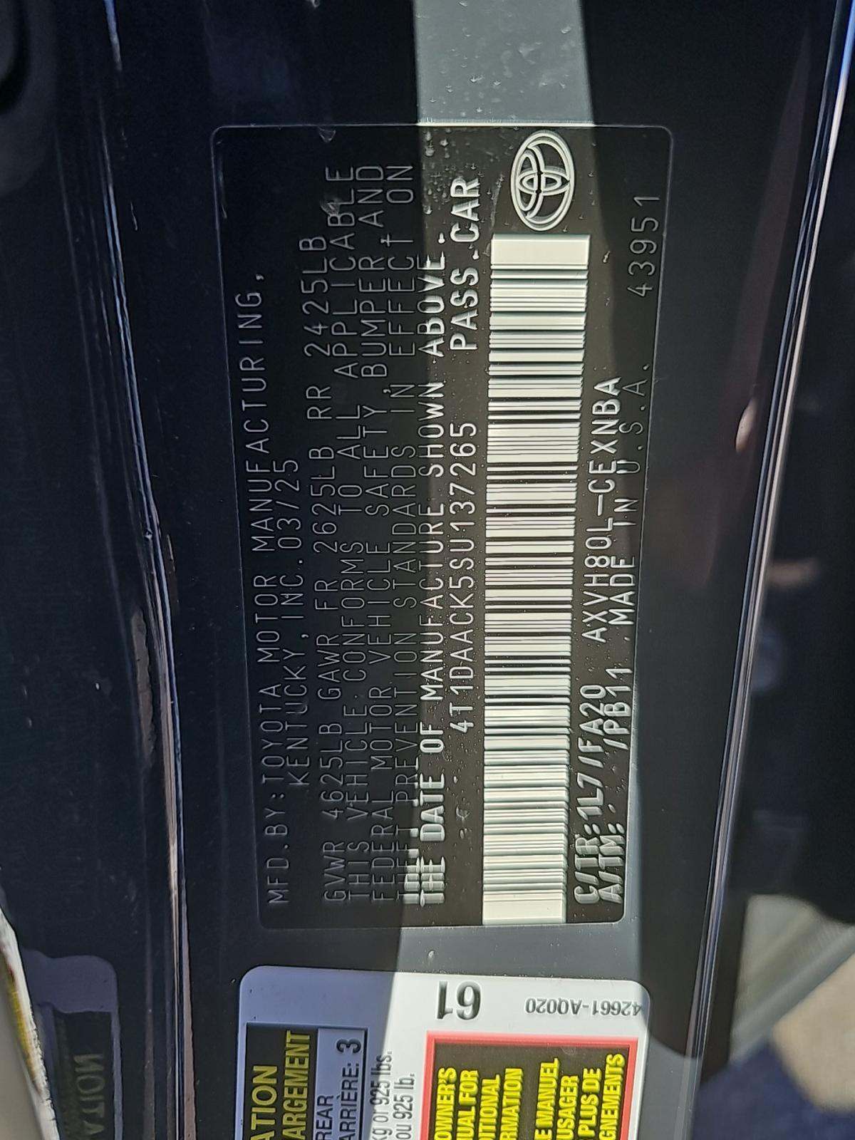 2025 Toyota Camry LE FWD